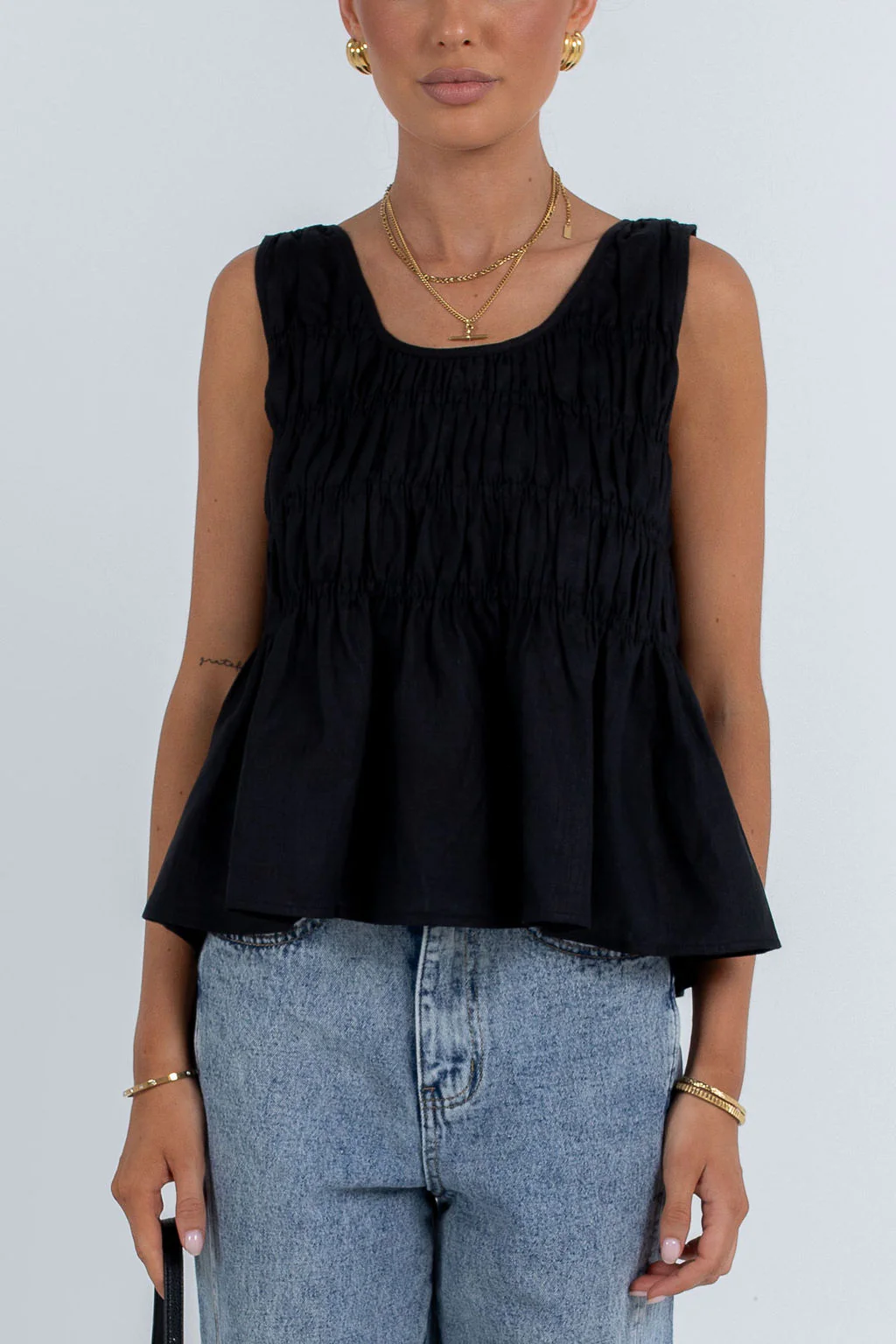 Alegra Linen Top Black - Image 3