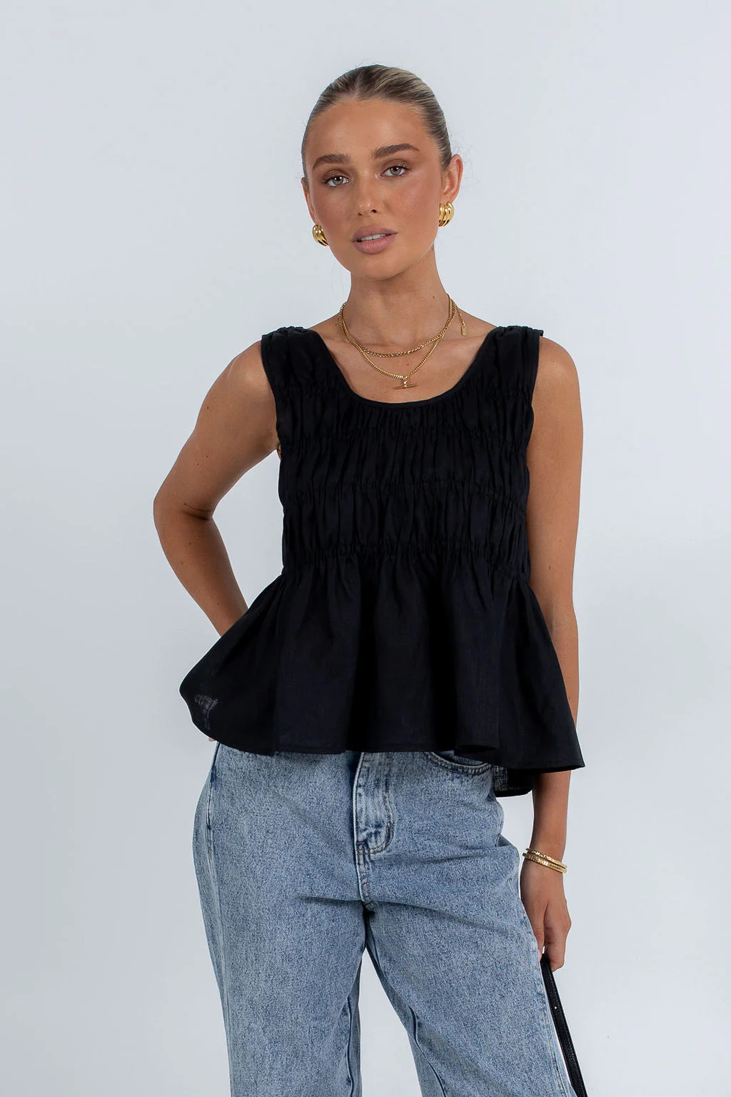 Alegra Linen Top Black - Image 9