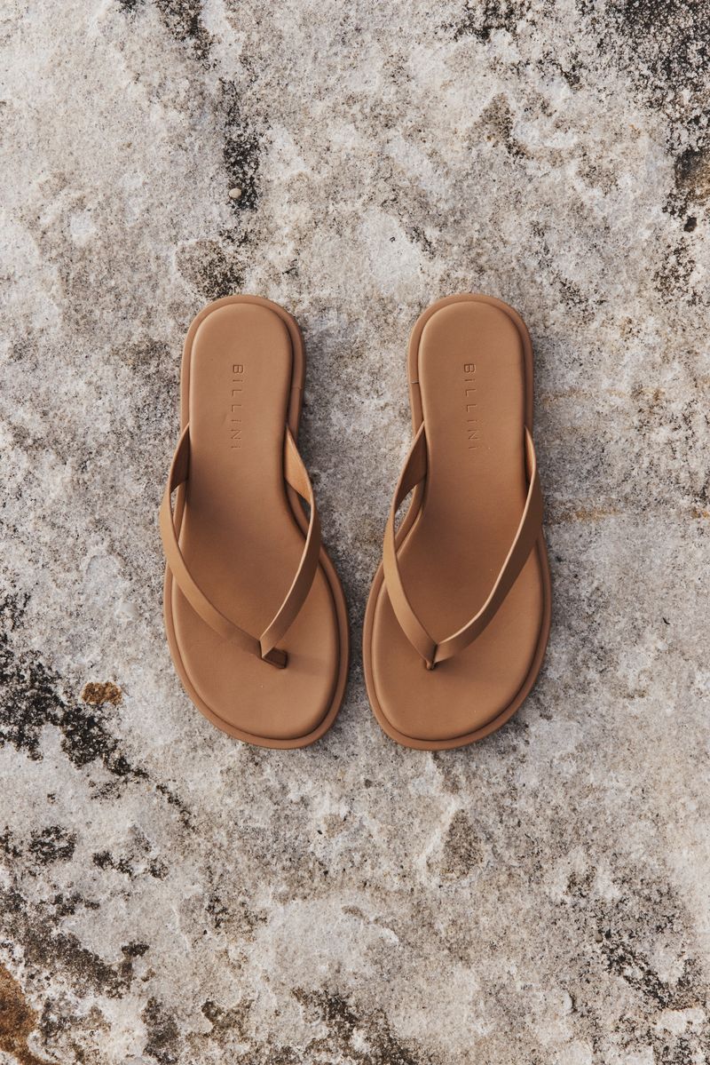 Beaux Thongs Tan - Image 3
