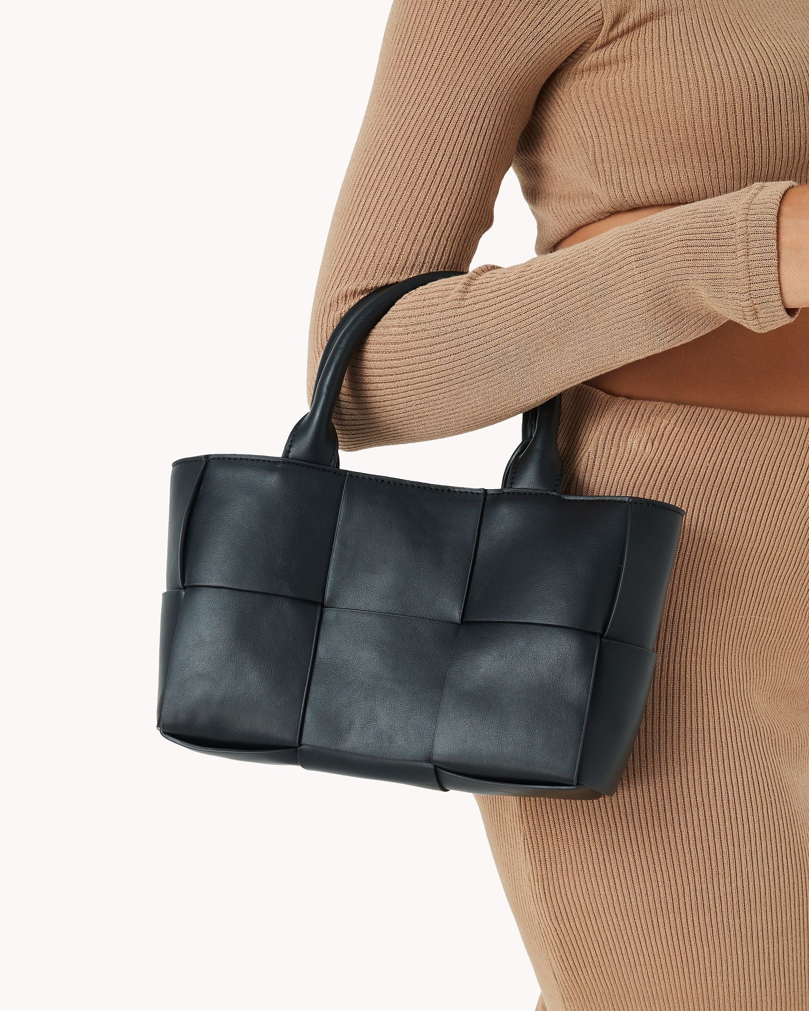 Bindy Bag Black - Image 3