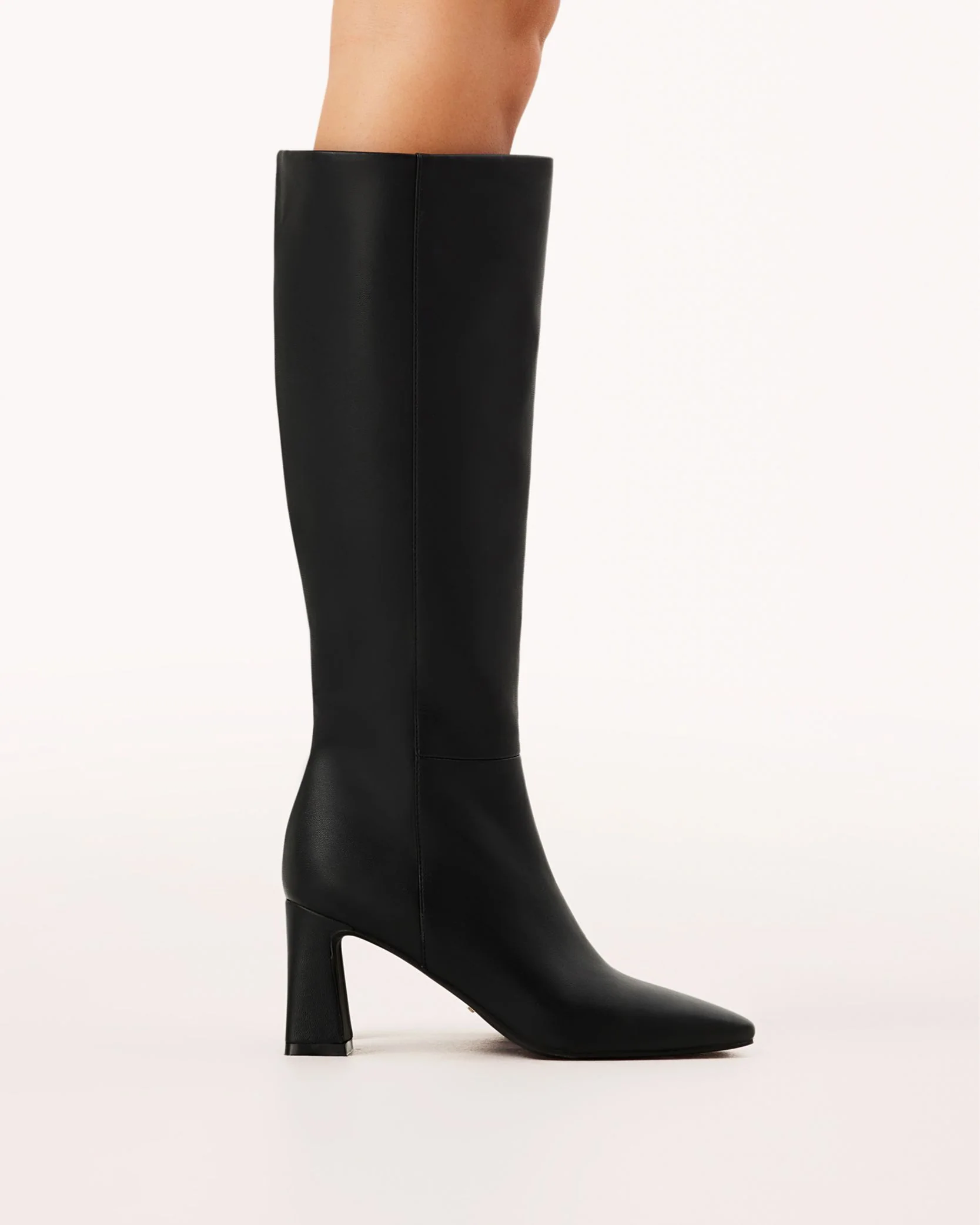 Blythe Knee-high Boots Black - Image 2