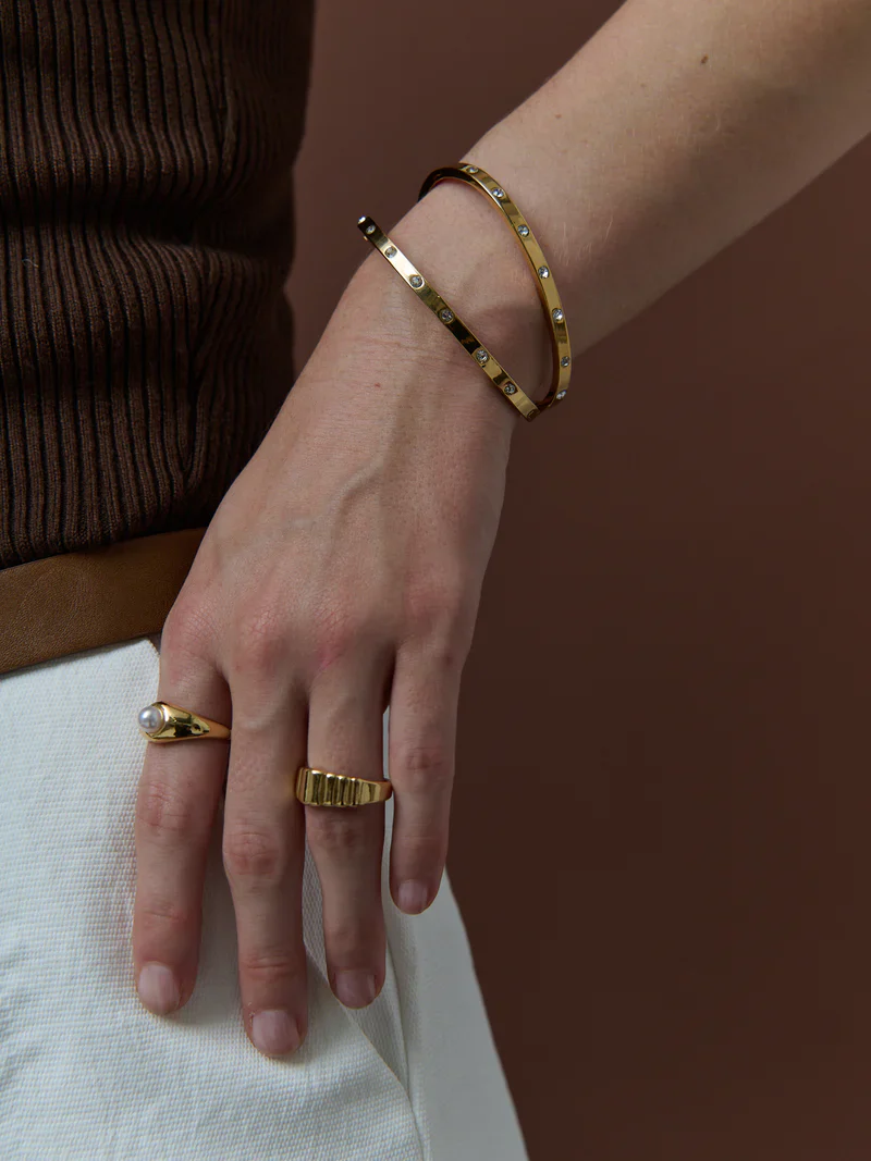 Cello Bangle Gold - Image 4