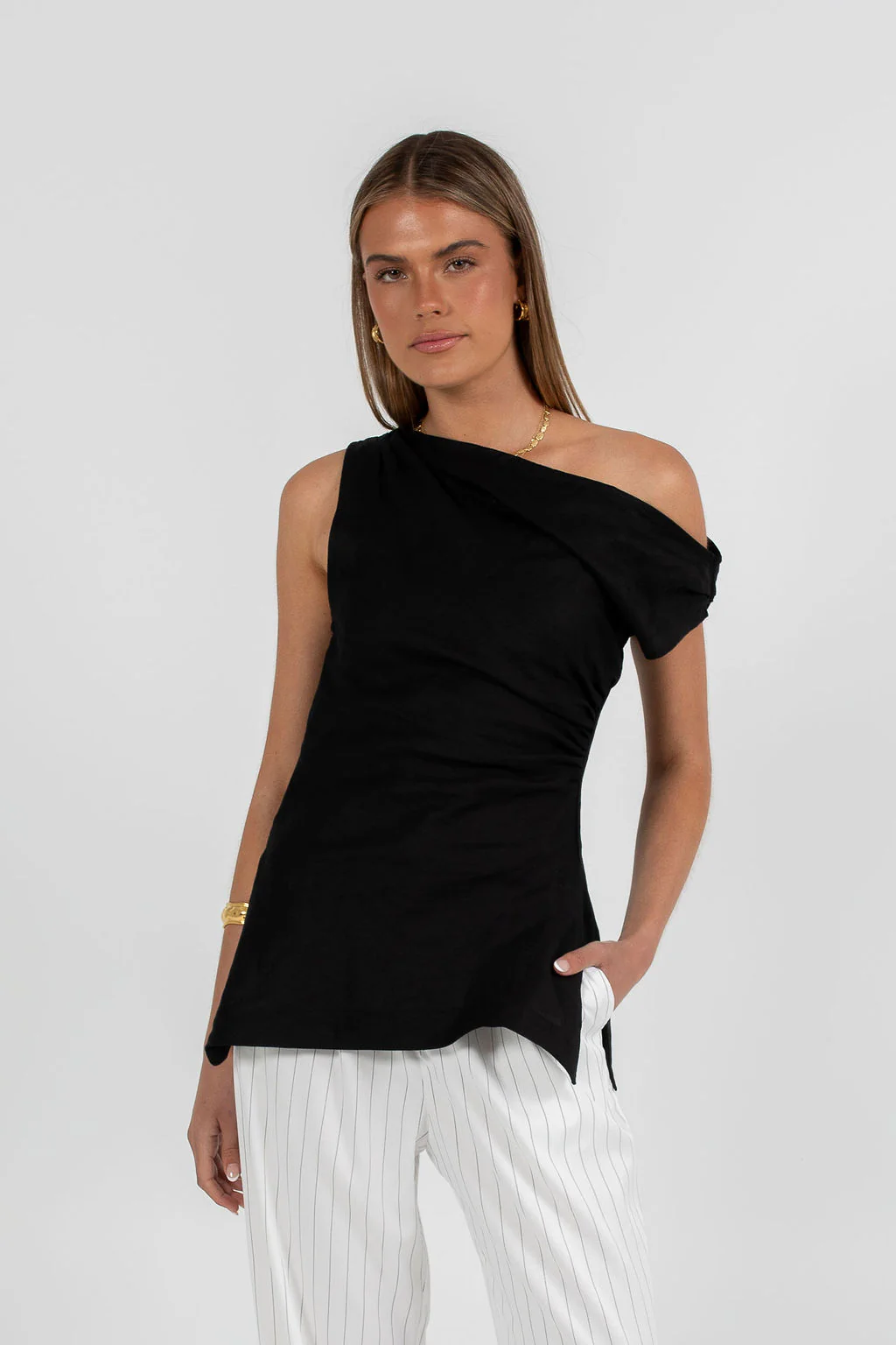 Cerlah Tailored Pants White Pinstripe - Image 16