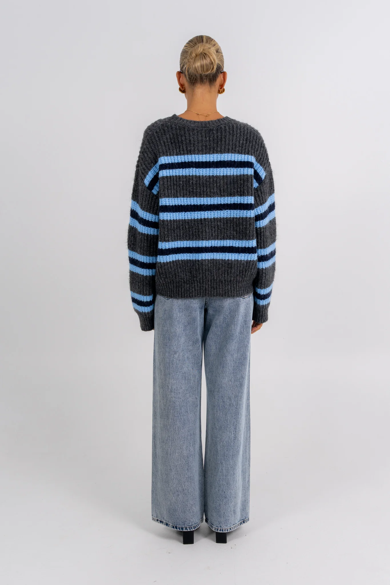 Arden Jumper Charcoal - Image 5