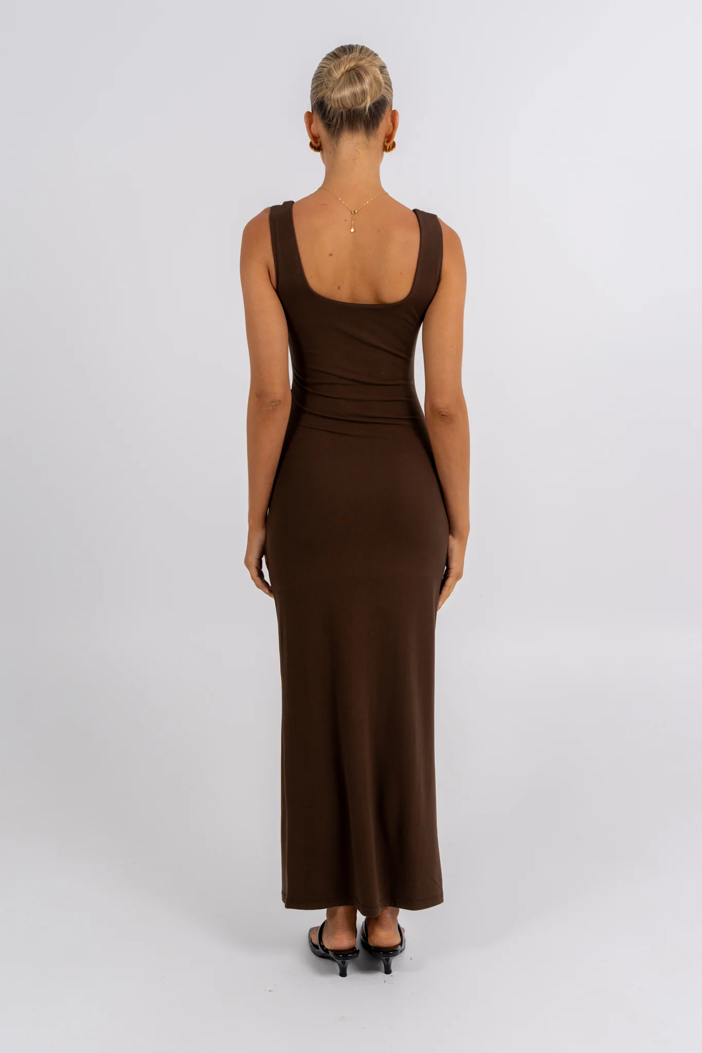 Juniper Maxi Dress Chocolate - Image 4