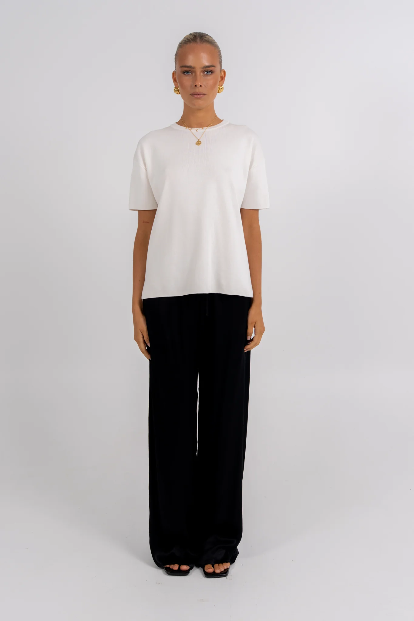 Oake Top White - Image 4