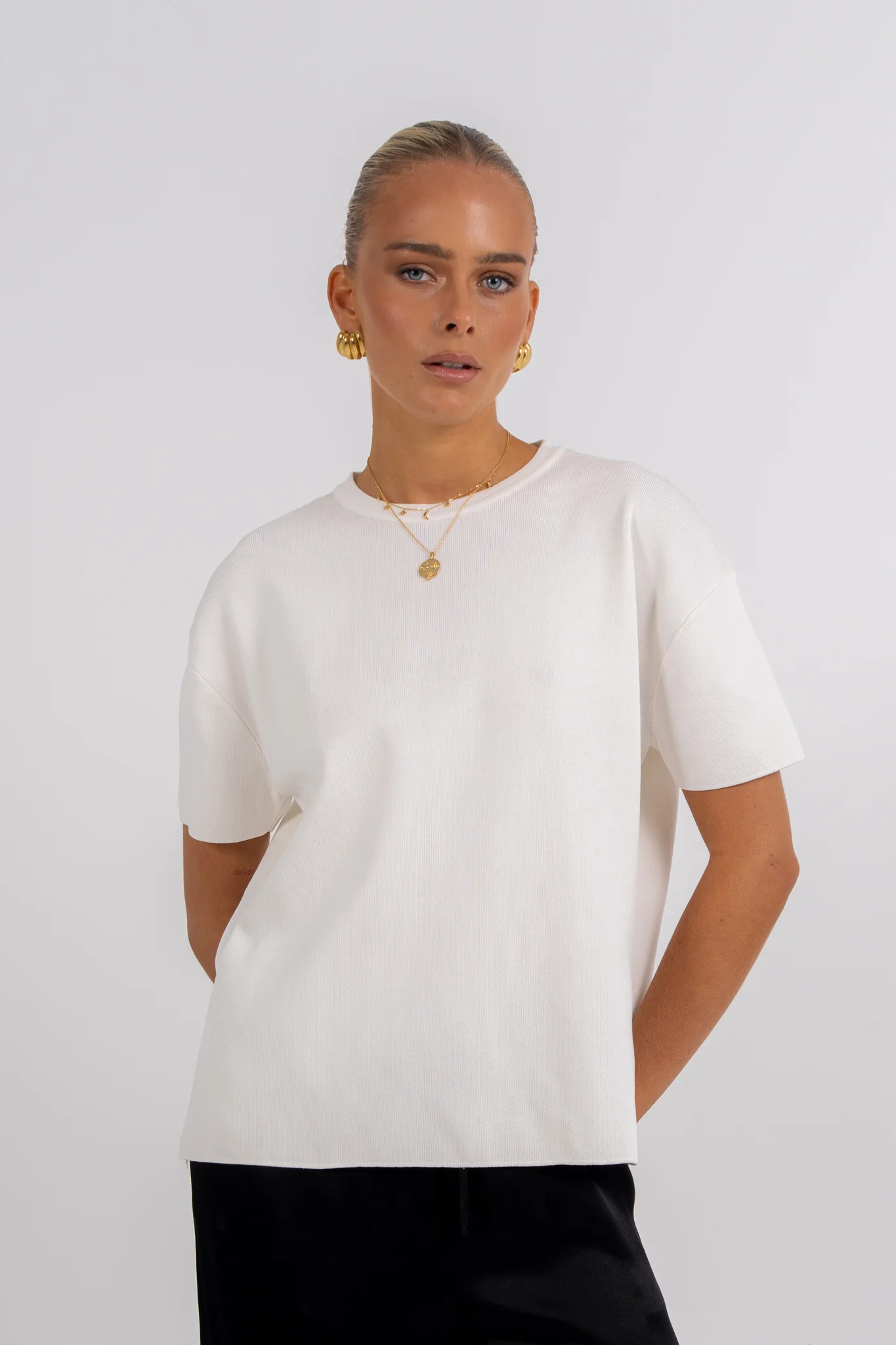 Oake Top White - Image 8