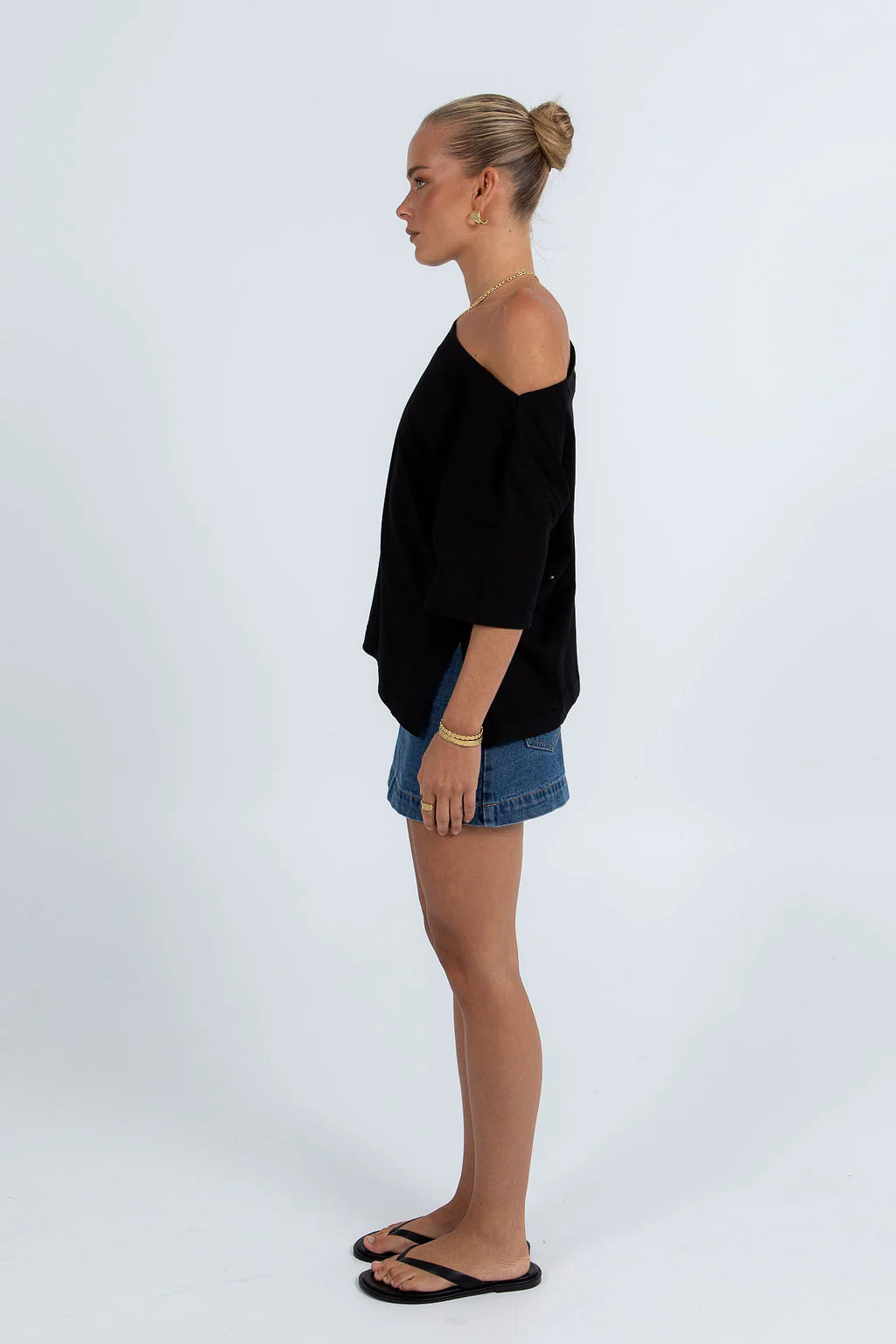 Ranna Tee Black - Image 8