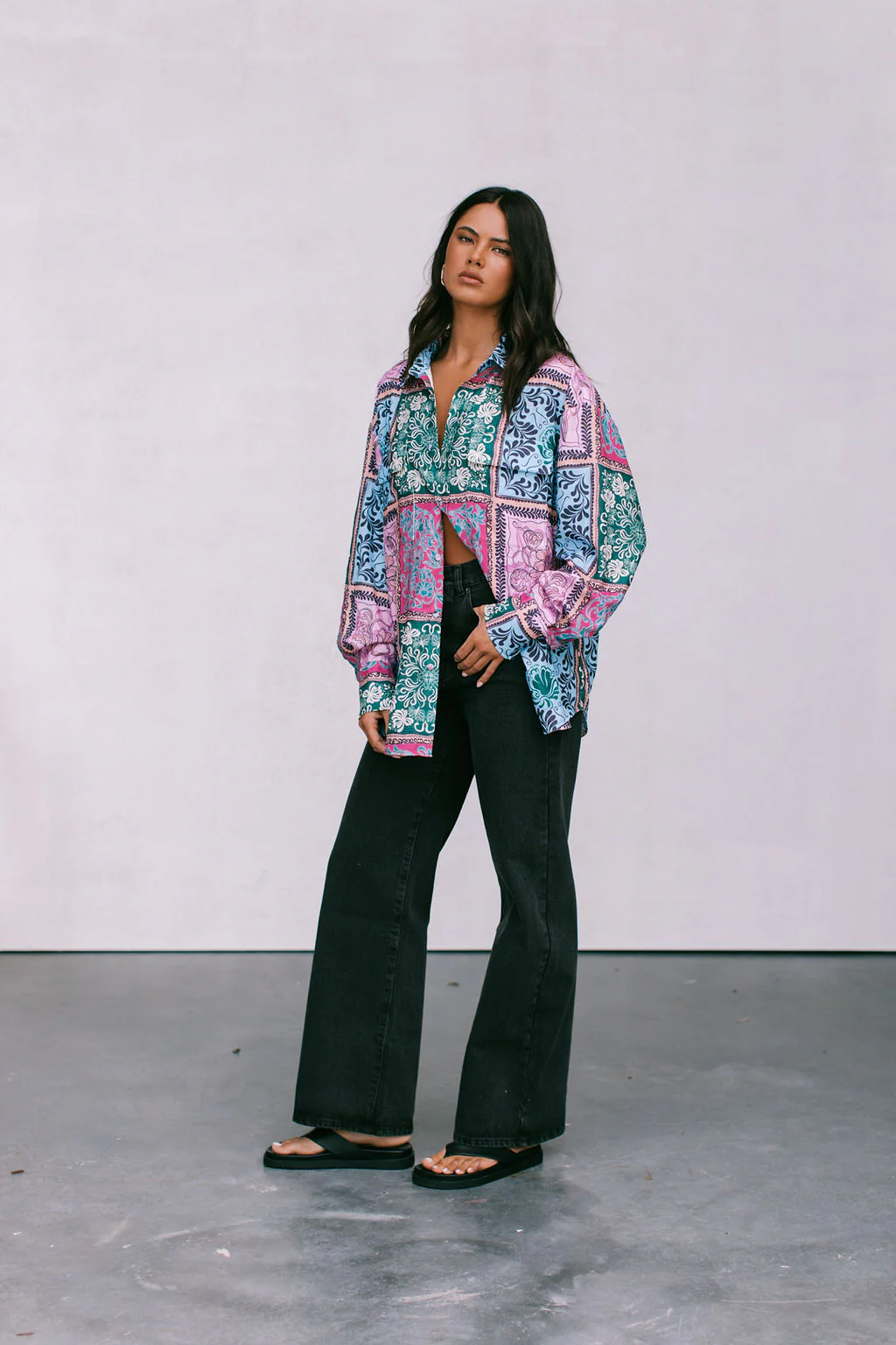 Sylvia Shirt Paisley Tile Print - Image 10