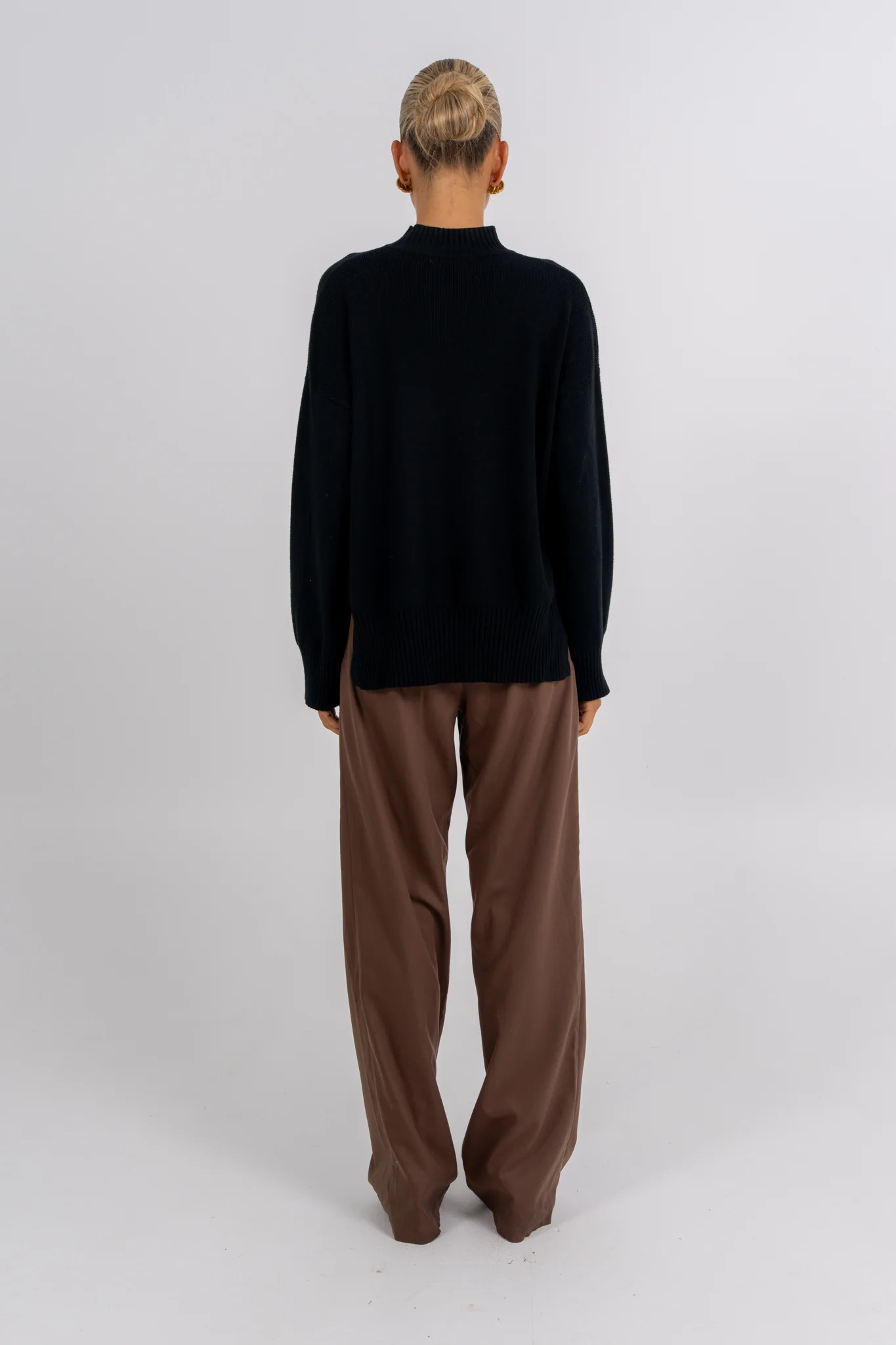 Yara Jumper Black - Image 6