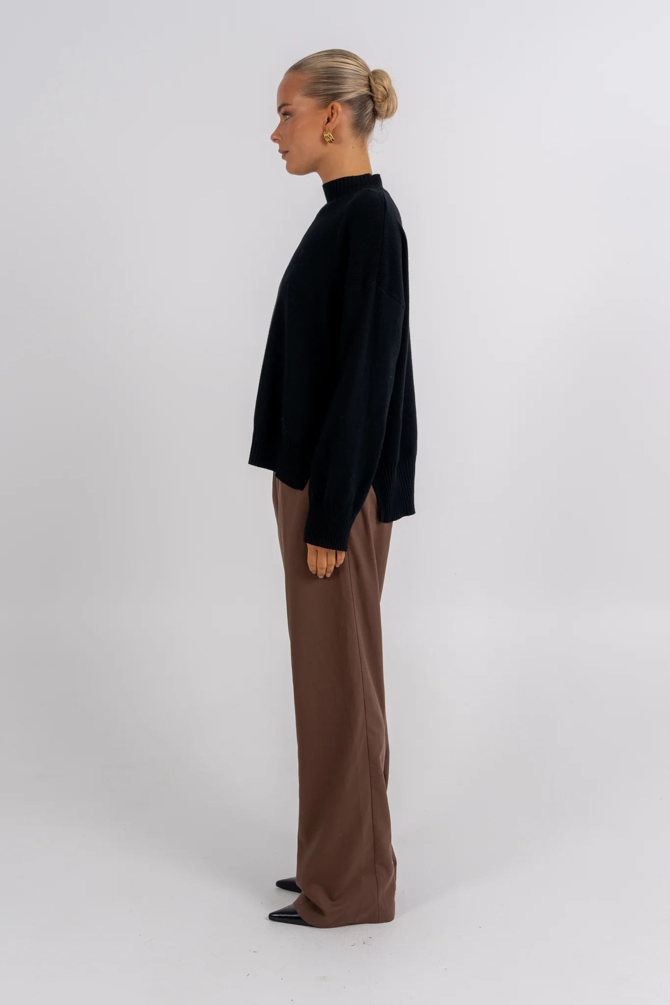 Yara Jumper Black - Image 8