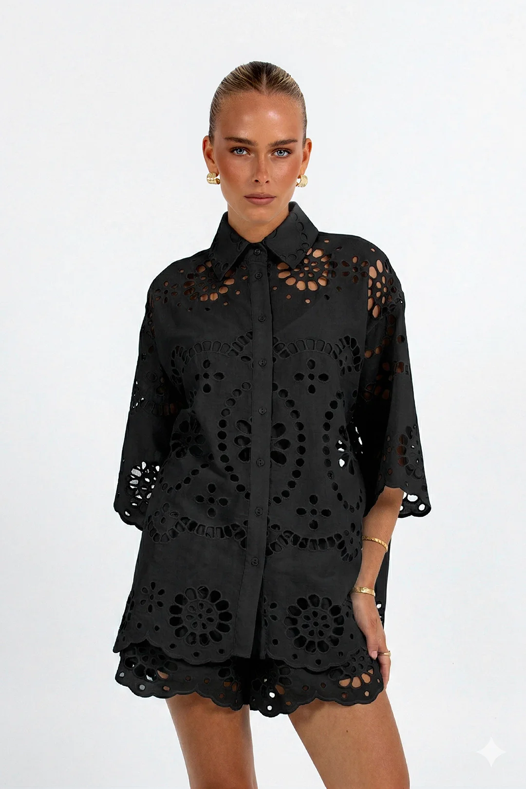Yueli Short Black Sicily Lace