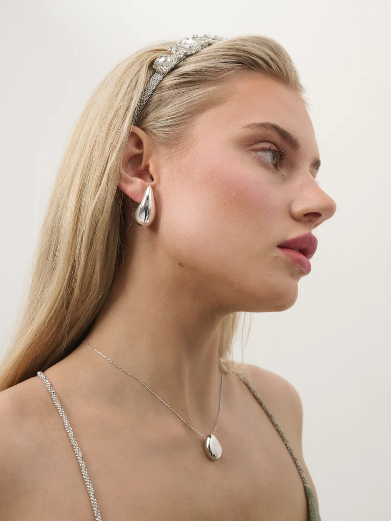 Daria Earrings Silver - Image 4