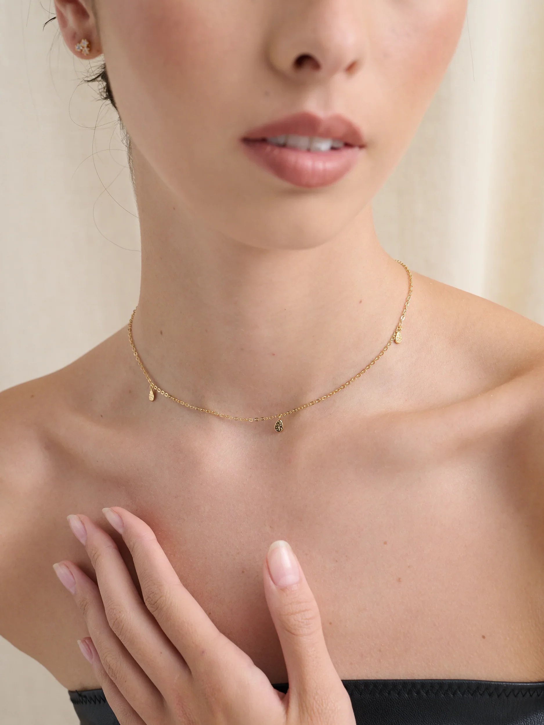 Diane Necklace Gold