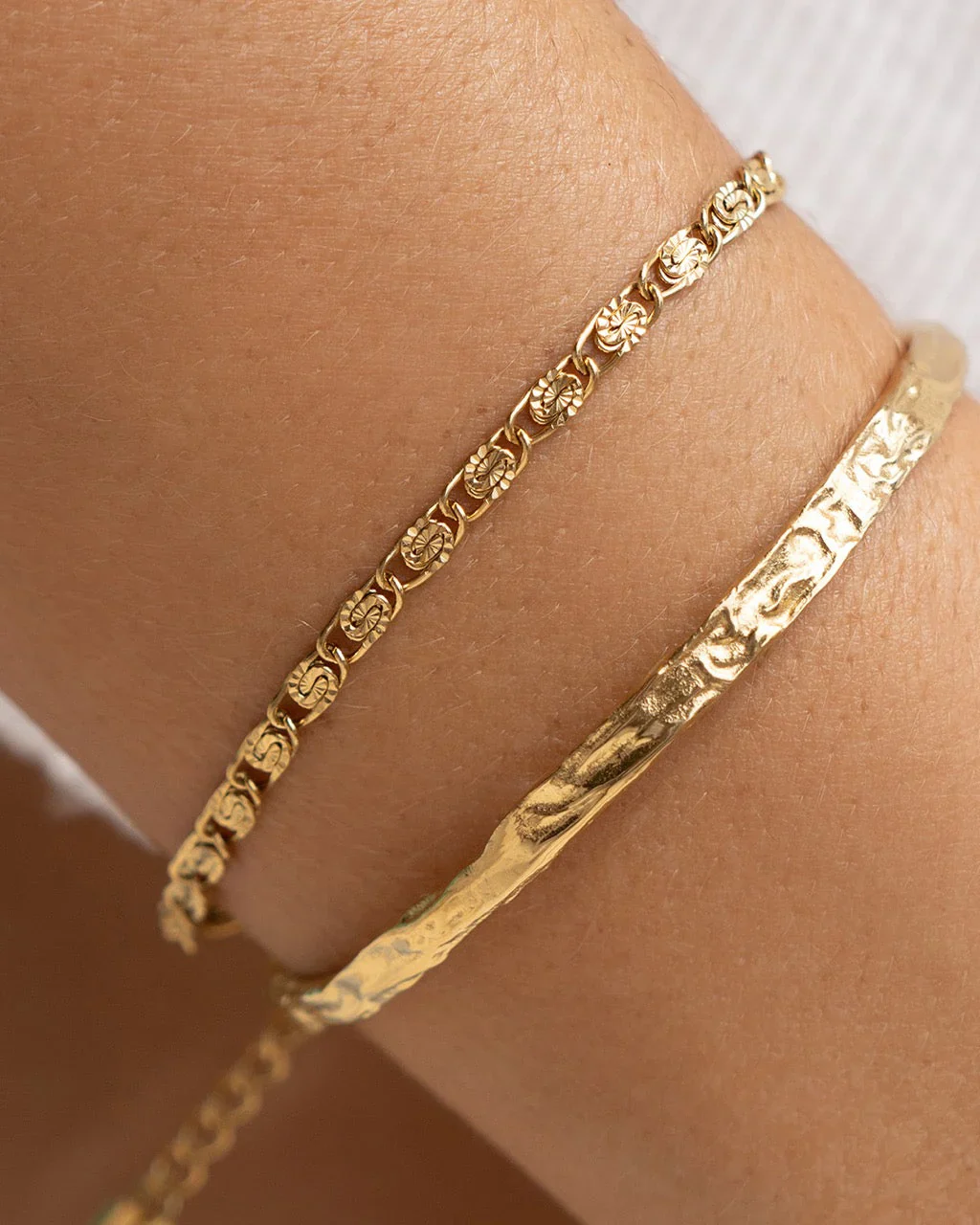 Dragon Bracelet Gold - Image 3