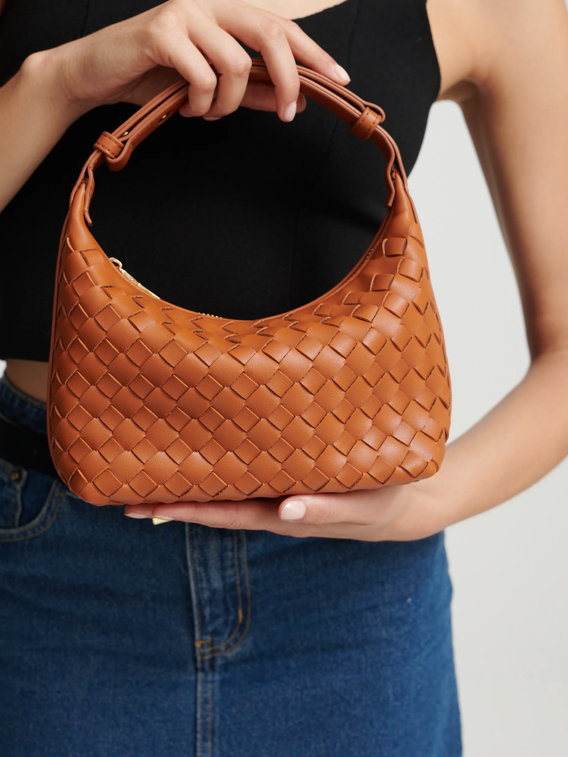 Cleo Bag Tan - Image 6