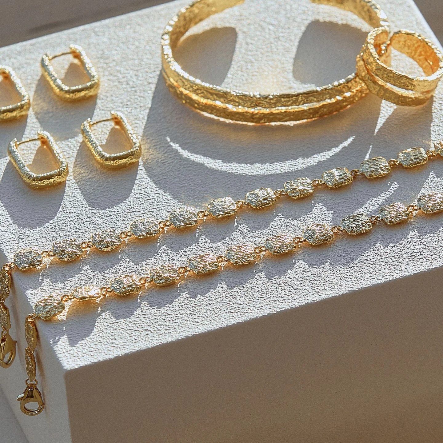 Emilia Bracelet - Gold - Image 9