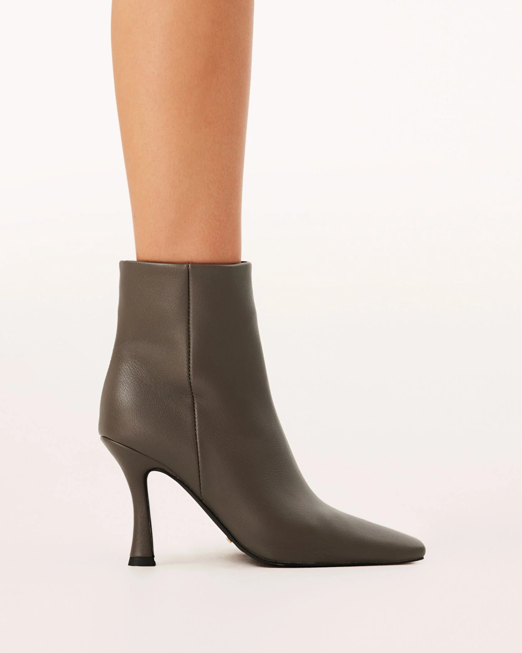 Fayda Ankle Boots Grey - Image 2