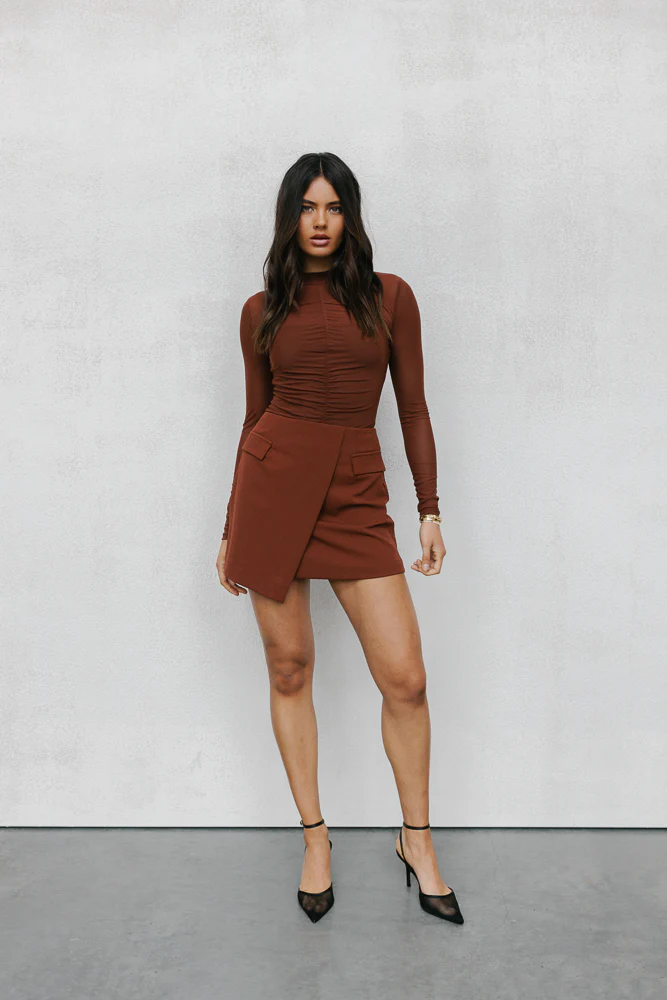 Finn Long Sleeve Top Chocolate - Image 12