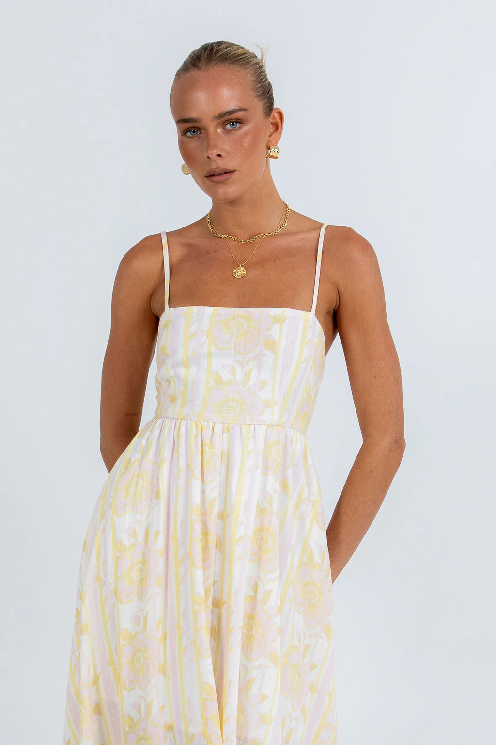 Izrah Dress Lemon Floral - Image 11