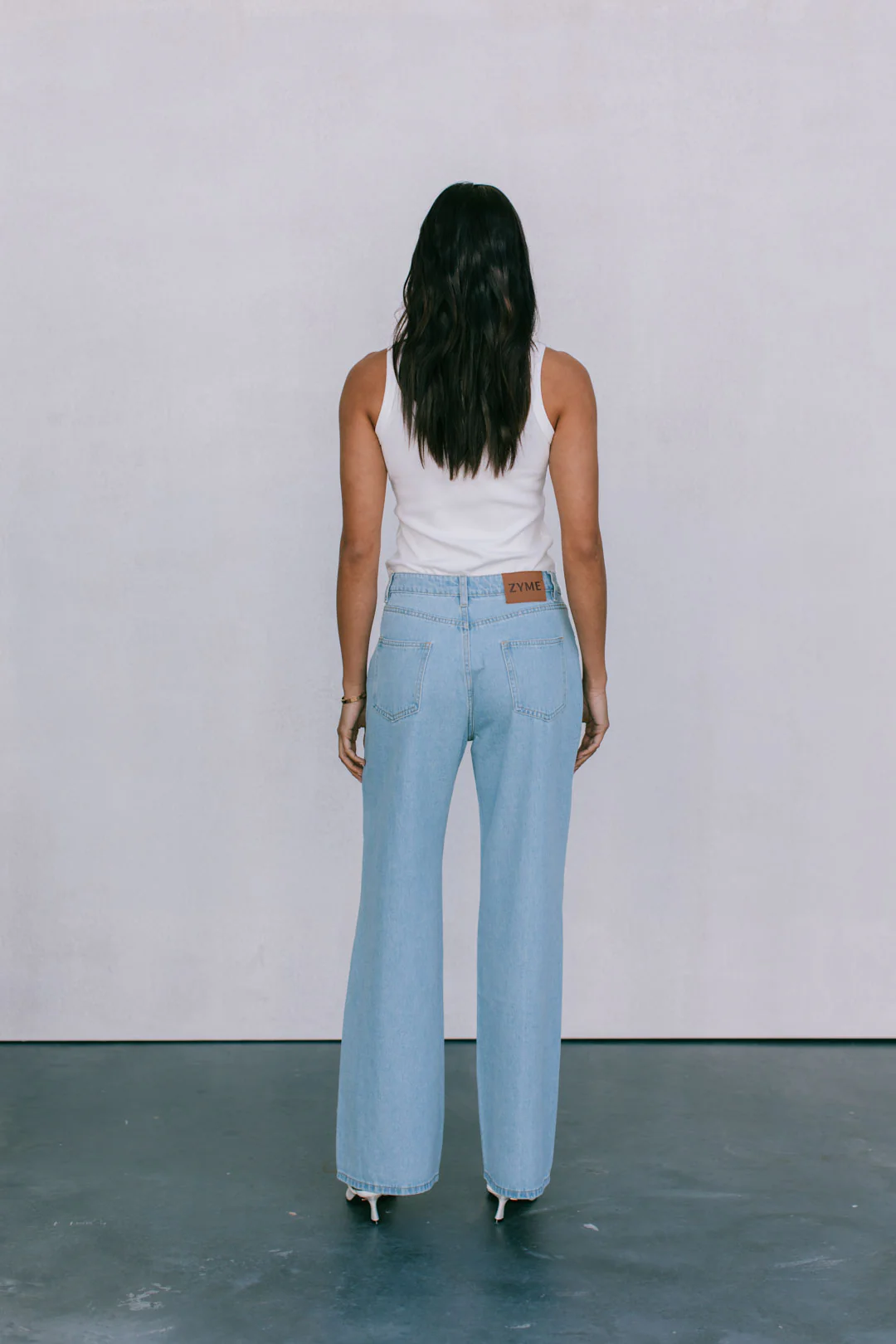 Janey Baggy Leg Jeans Light Blue Wash - Image 49