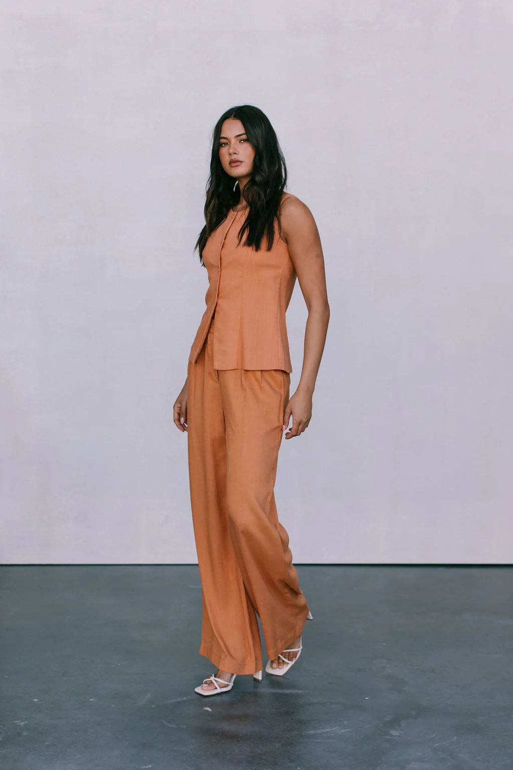 Leo Linen Pants Rust - Image 3