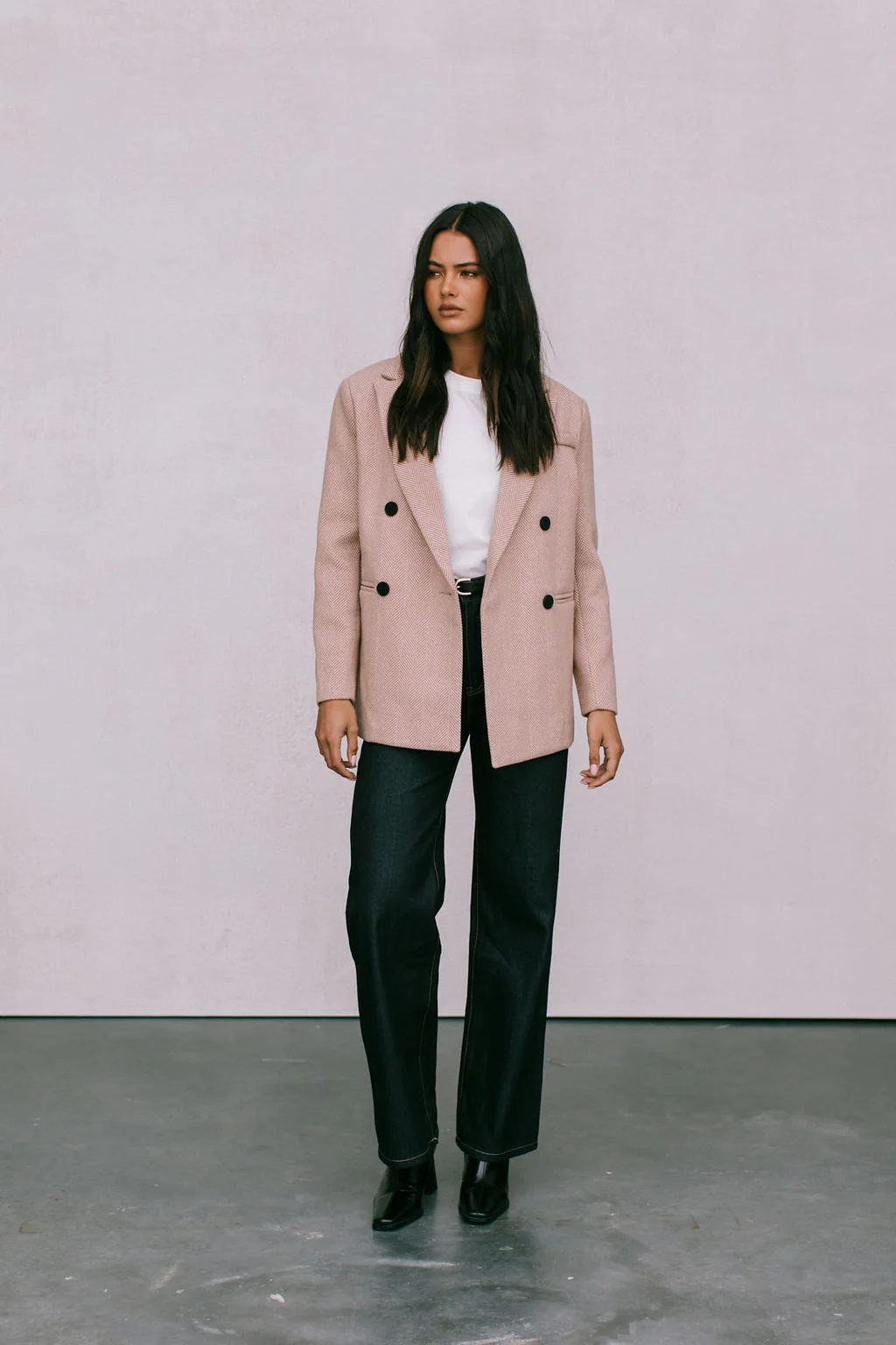 Mila Blazer Beige - Image 3