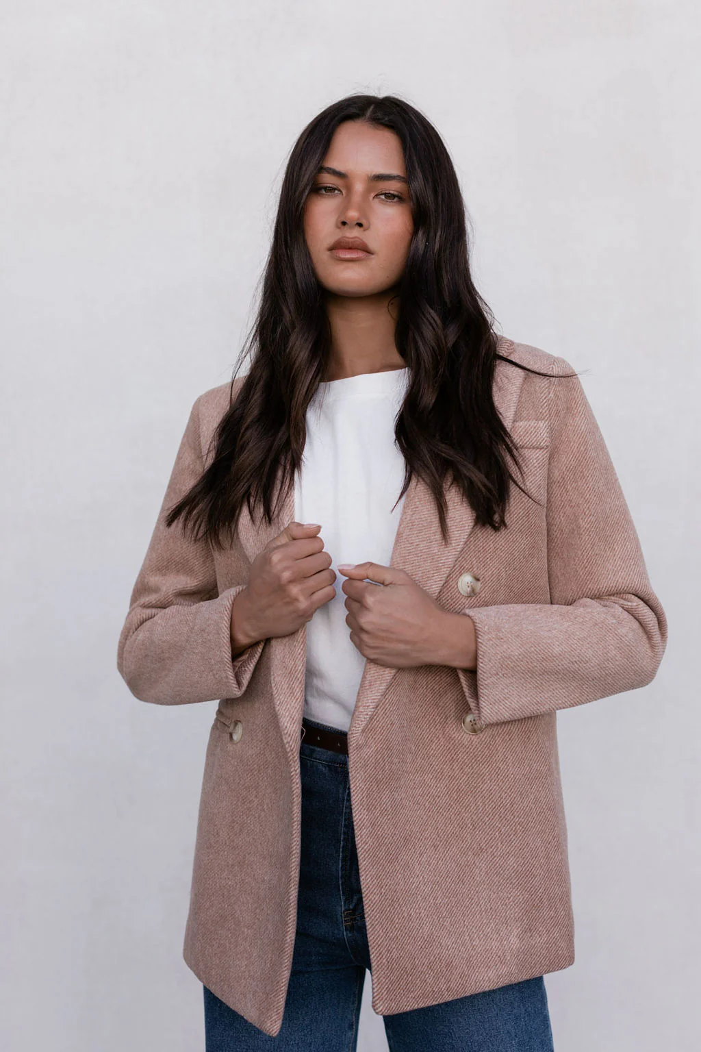 Mila Blazer Light Sand - Image 11