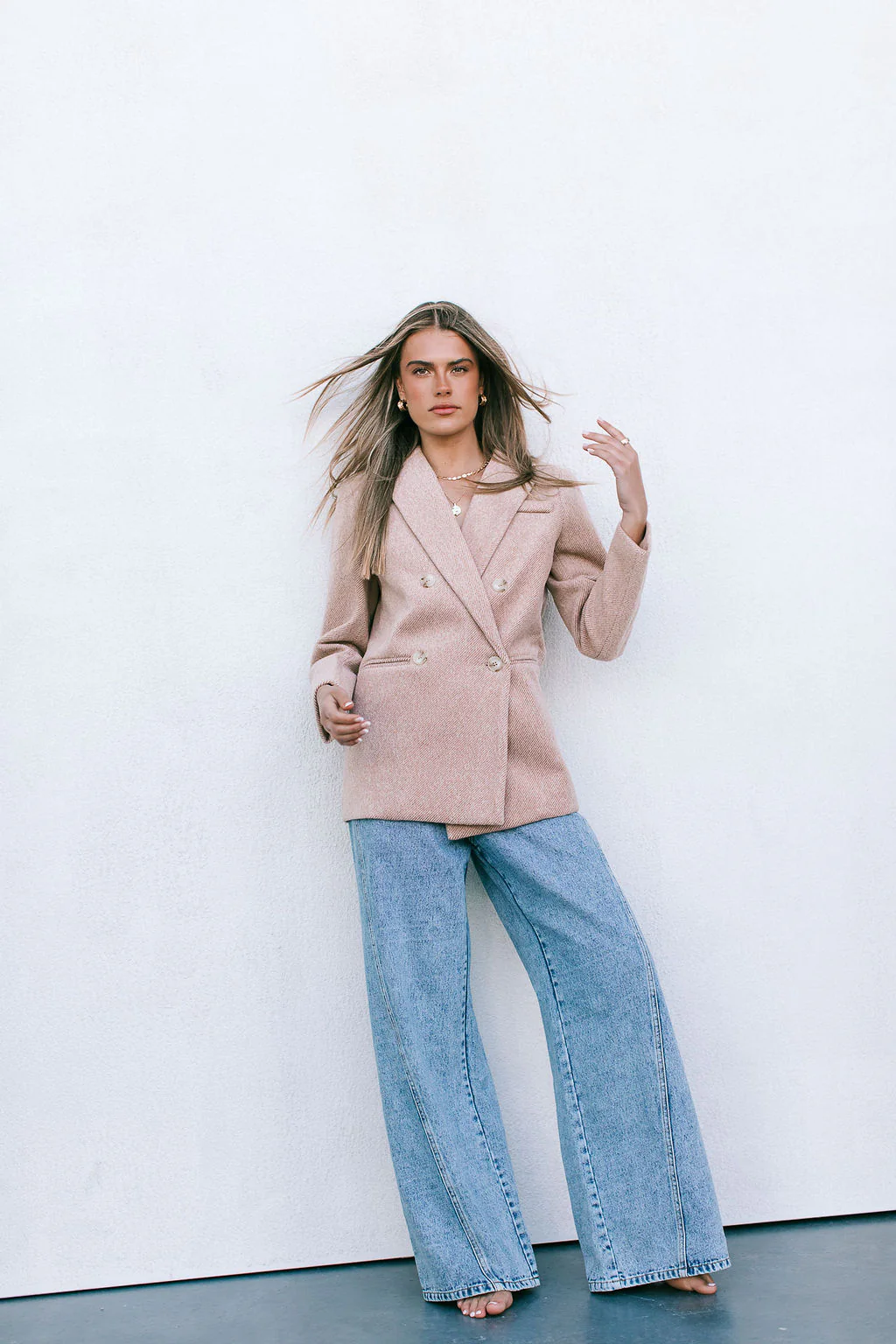 Mila Blazer Light Sand - Image 4