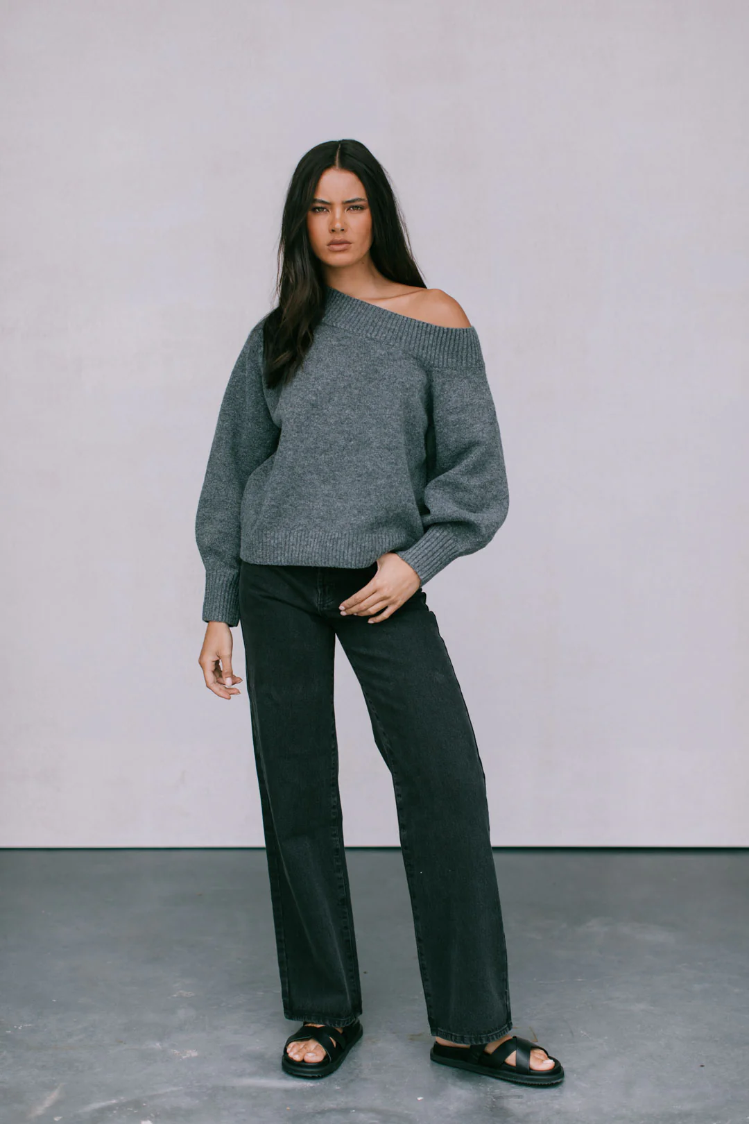Omerson Jumper Charcoal Grey - Image 4
