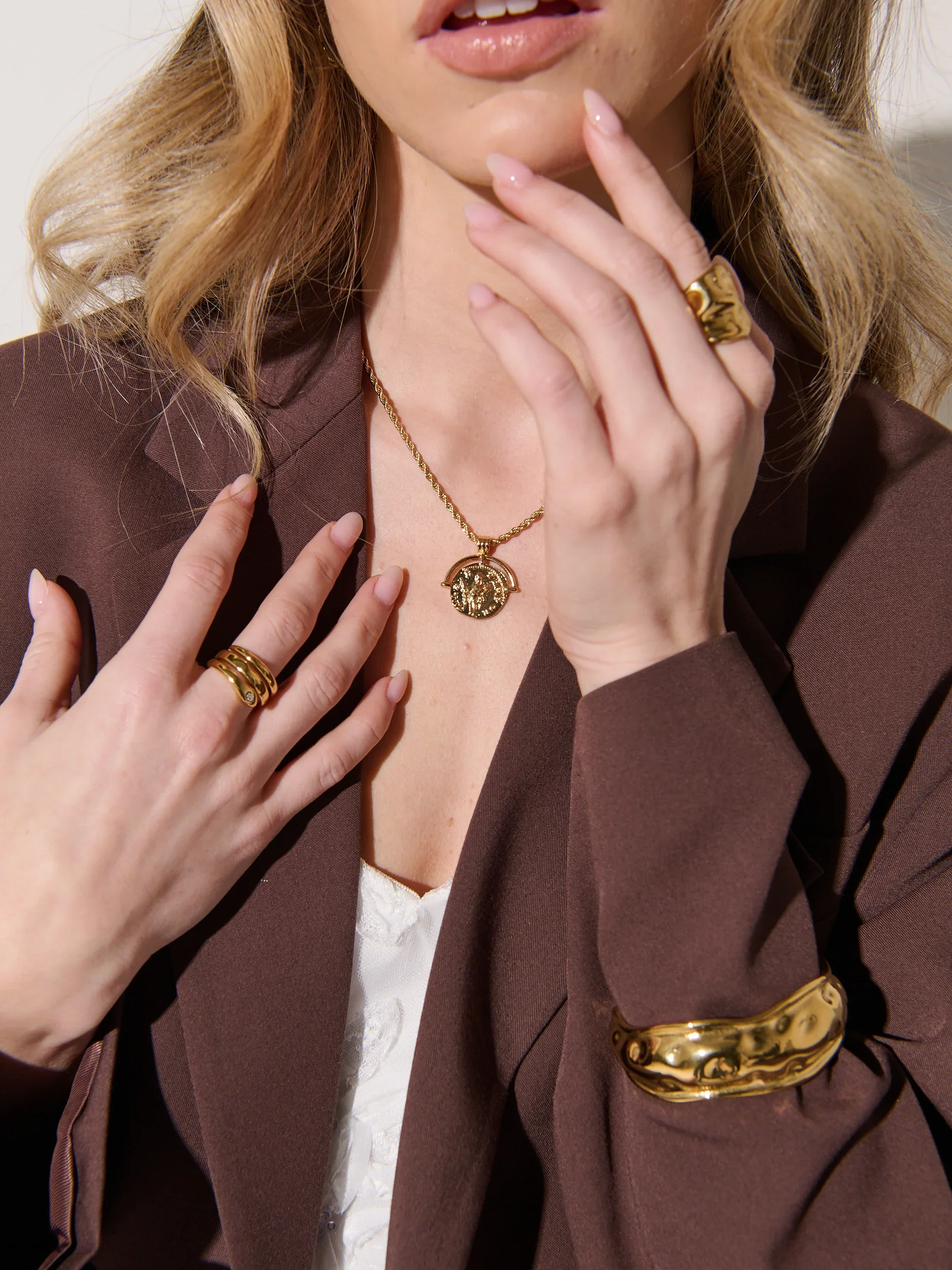 Pandora Necklace Gold - Image 4