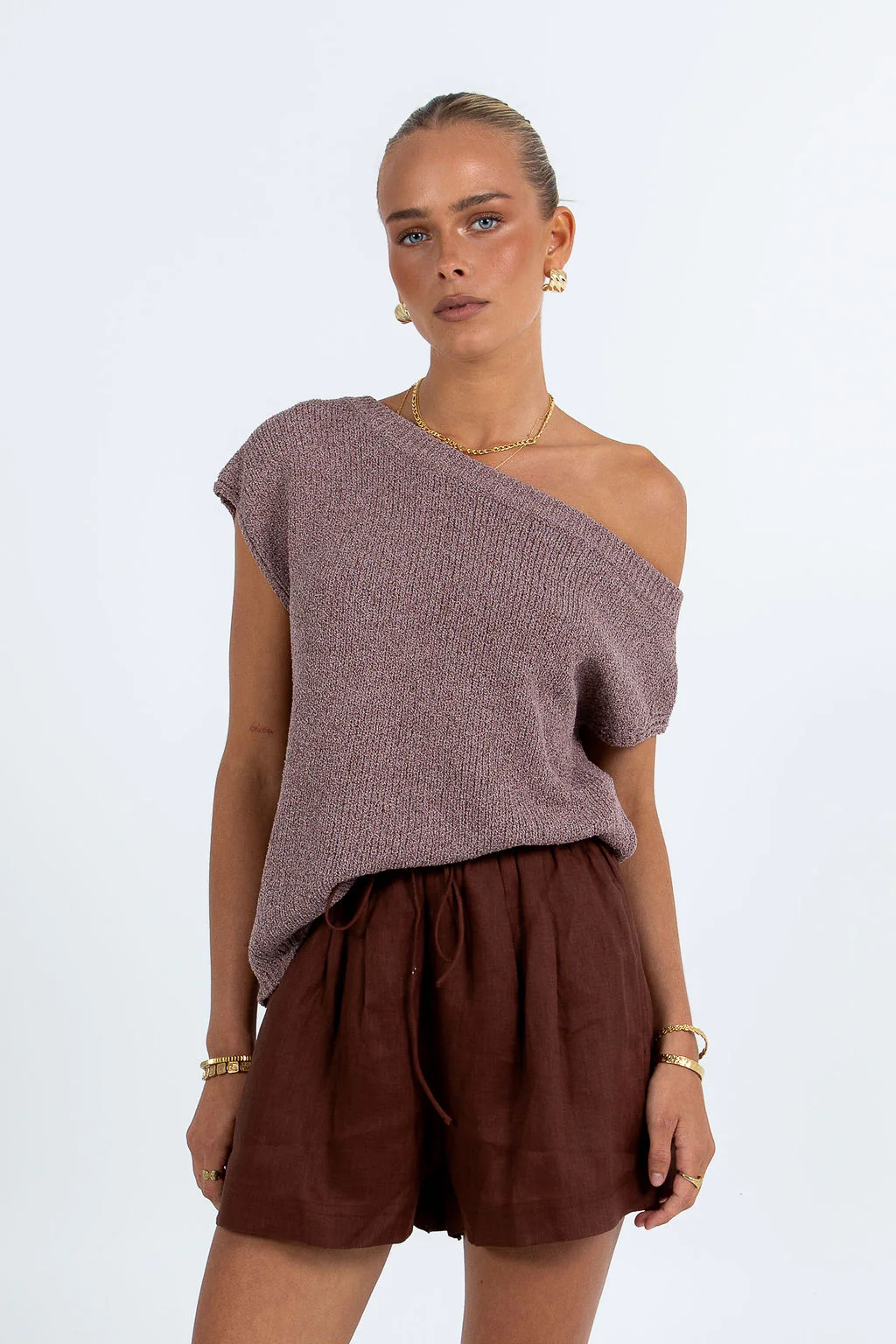 Galina Linen Short Chocolate - Image 8