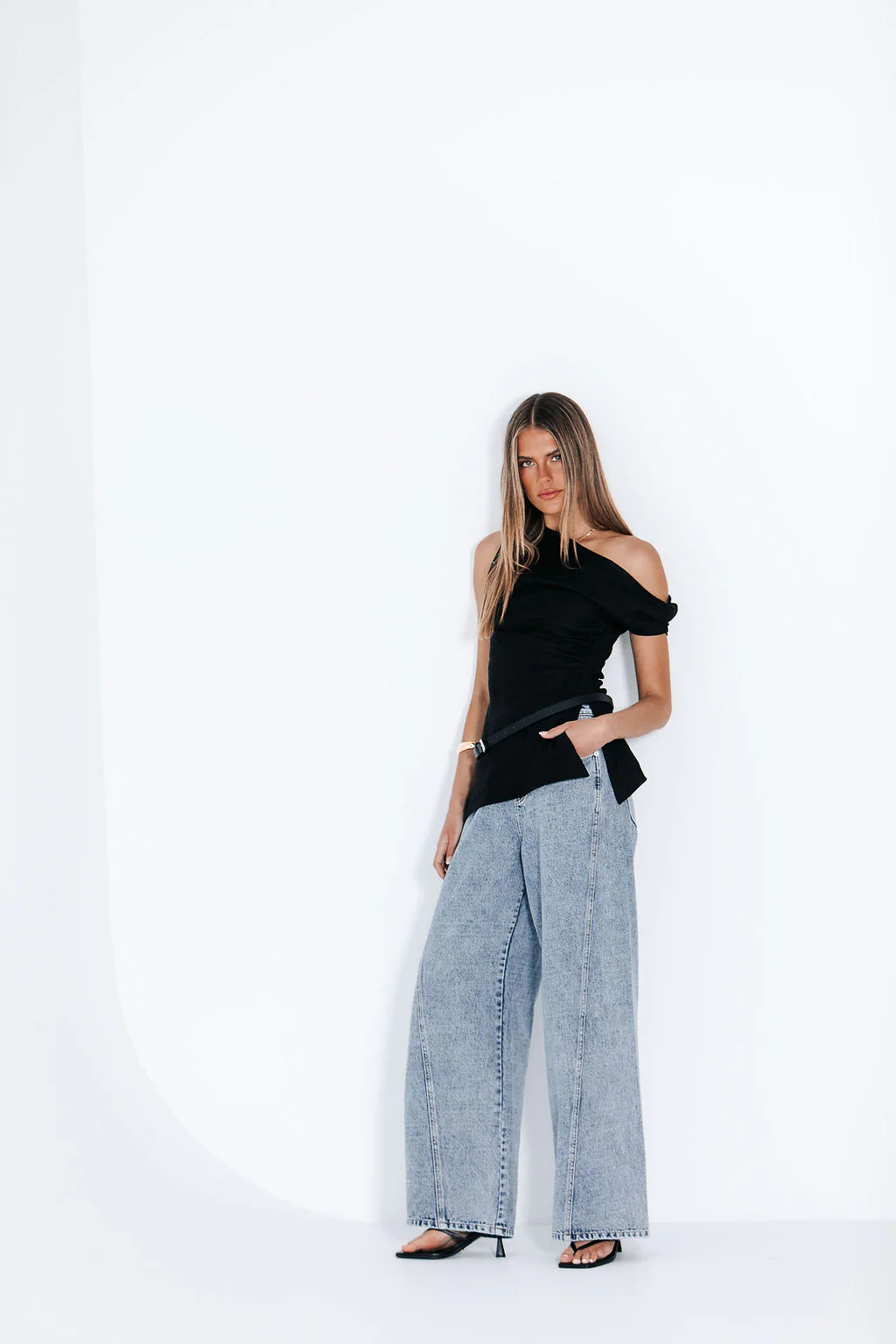 Olivia Top Black - Image 7