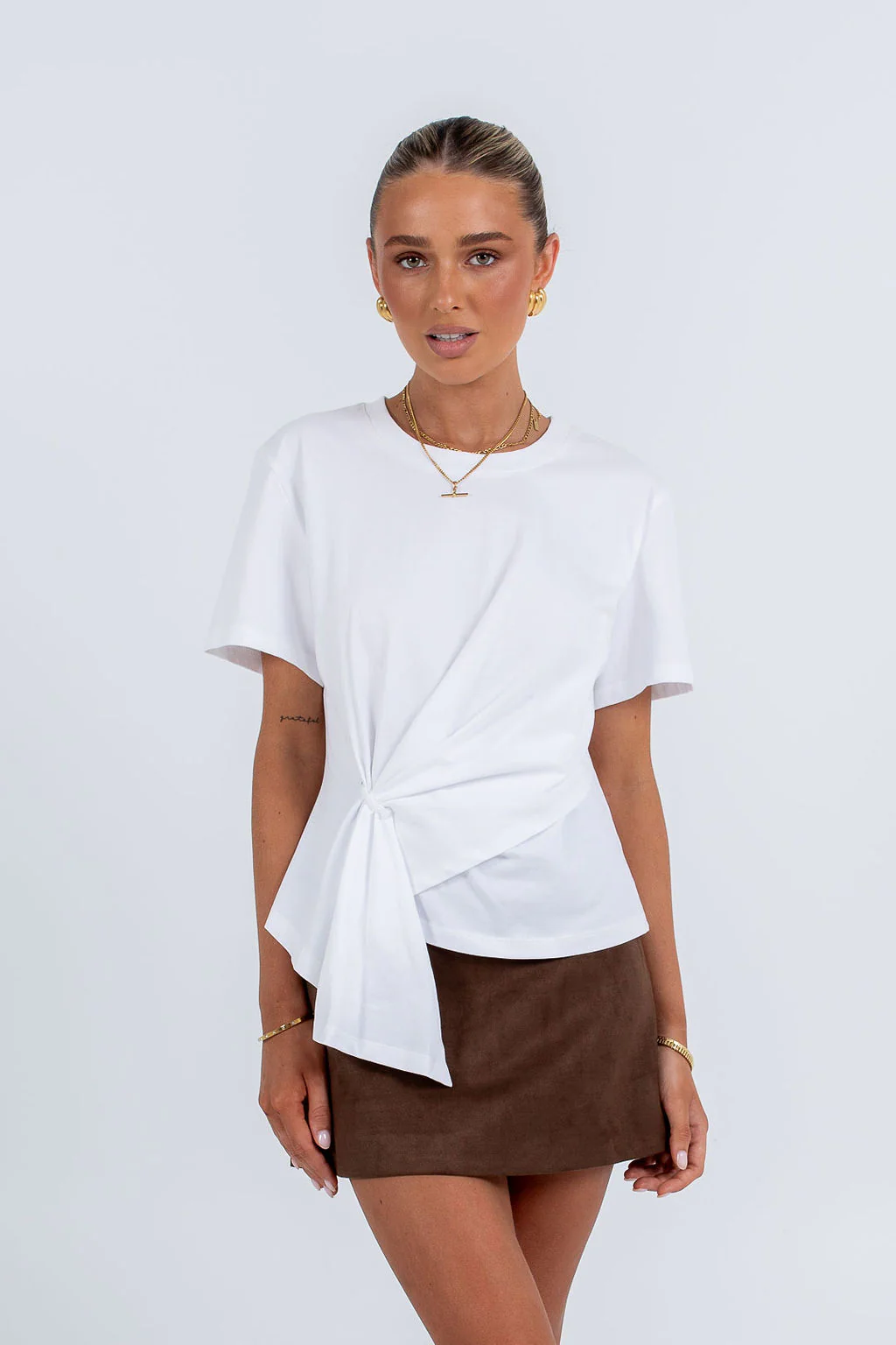 Yolanda Tee White - Image 6
