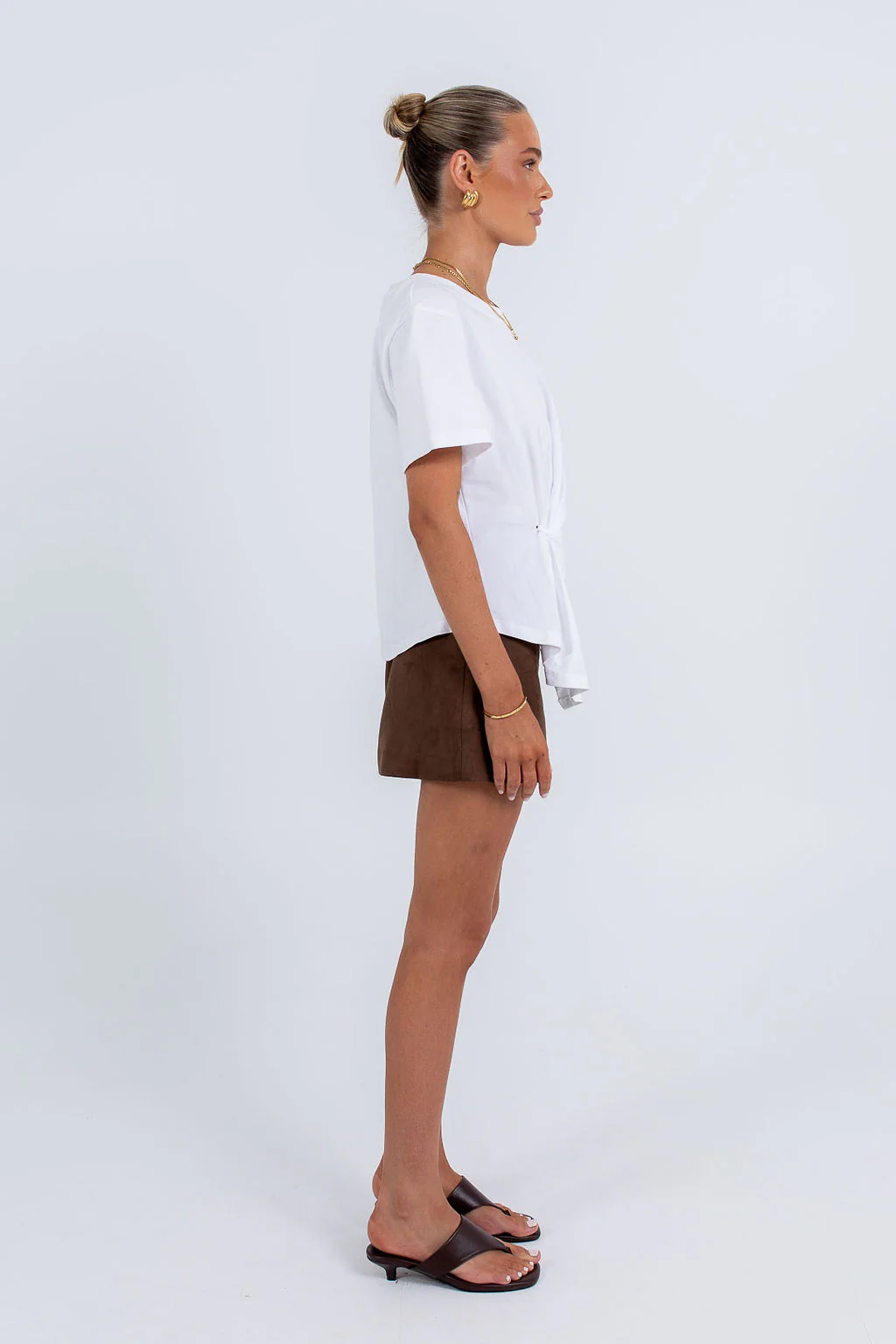 Yolanda Tee White - Image 9