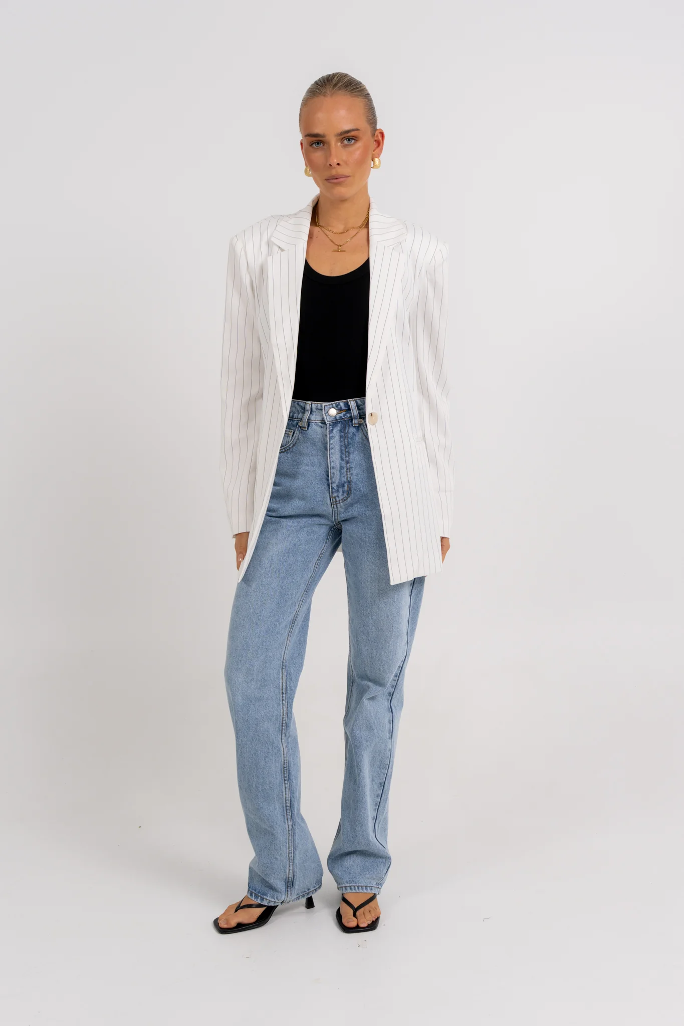 Quade Blazer White Pinstripe - Image 10