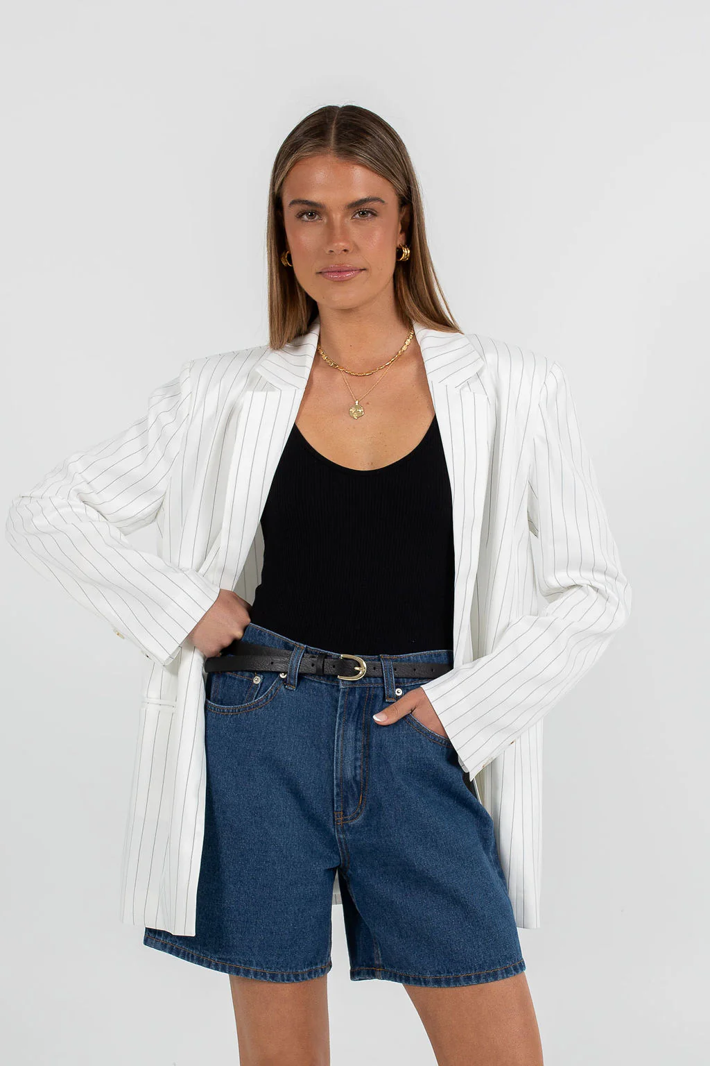 Quade Blazer White Pinstripe - Image 3