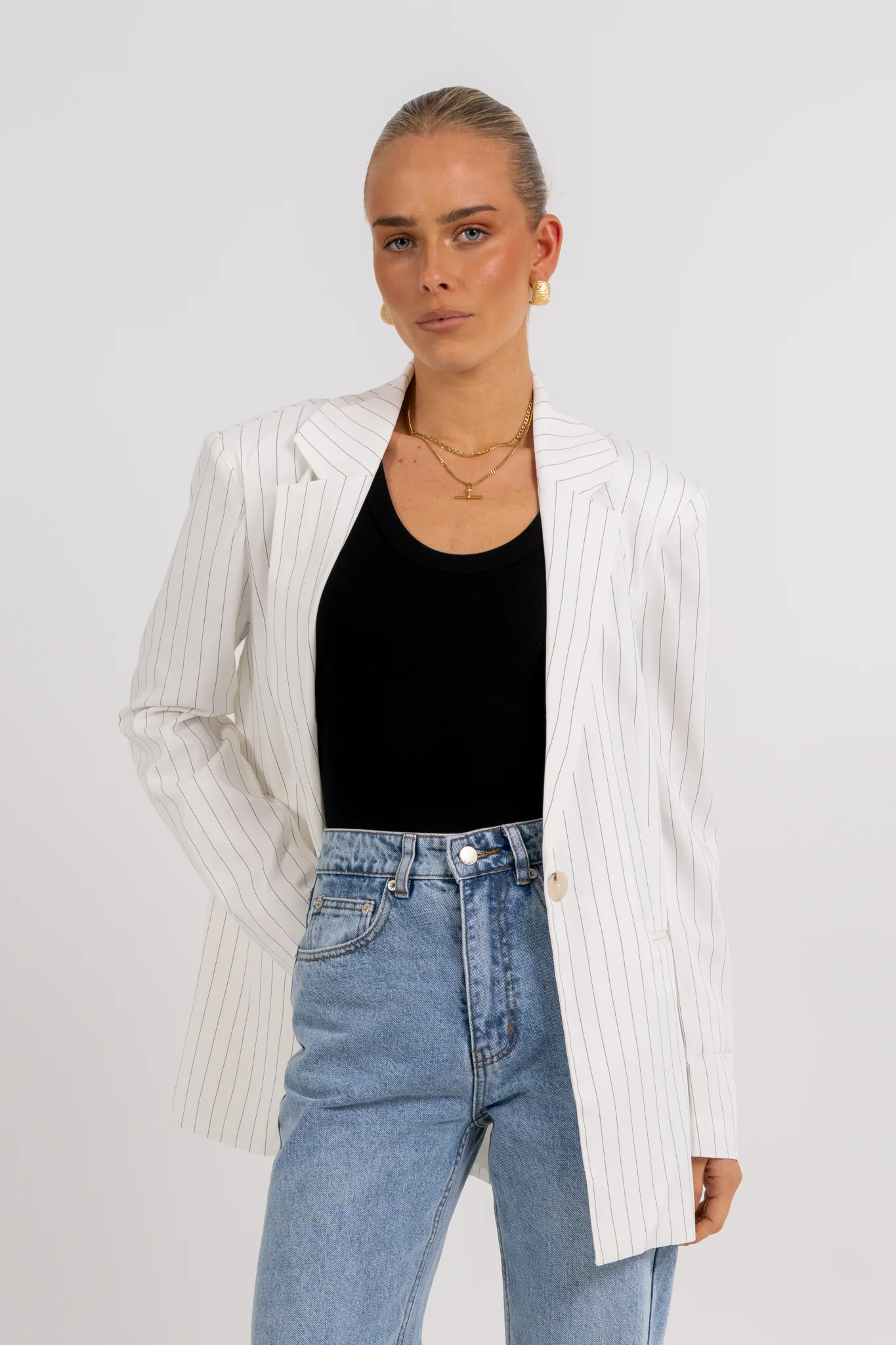 Quade Blazer White Pinstripe - Image 7