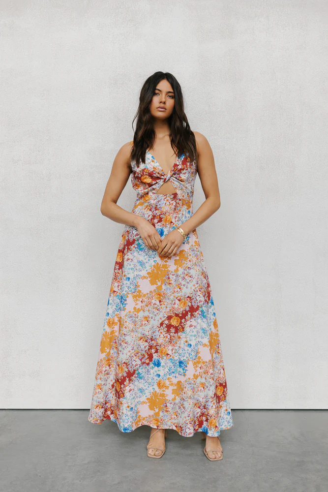 Quaint Maxi Dress Bloom Floral Print - Image 11