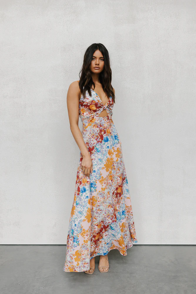 Quaint Maxi Dress Bloom Floral Print - Image 17
