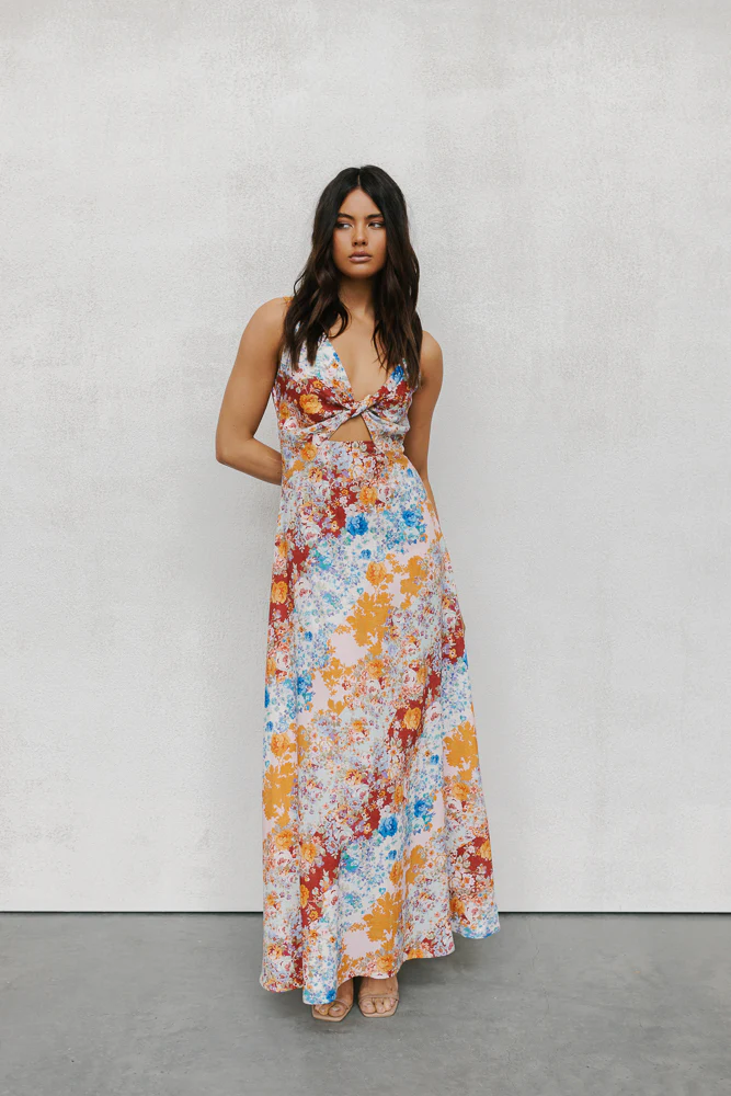 Quaint Maxi Dress Bloom Floral Print - Image 9
