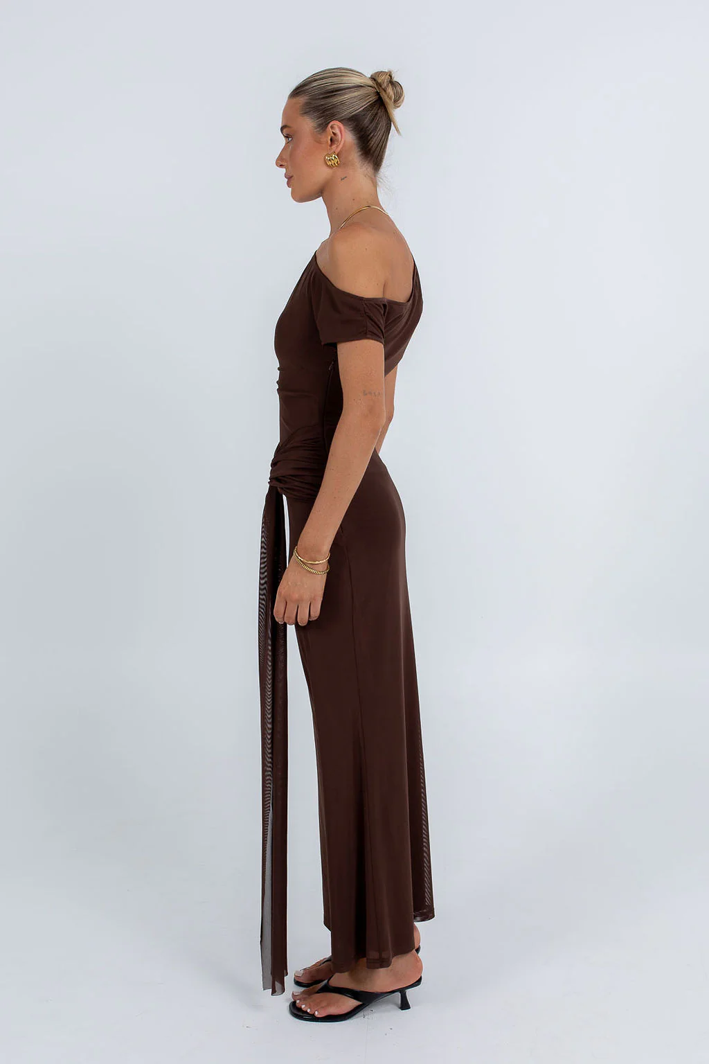 Que Maxi Dress Chocolate - Image 6