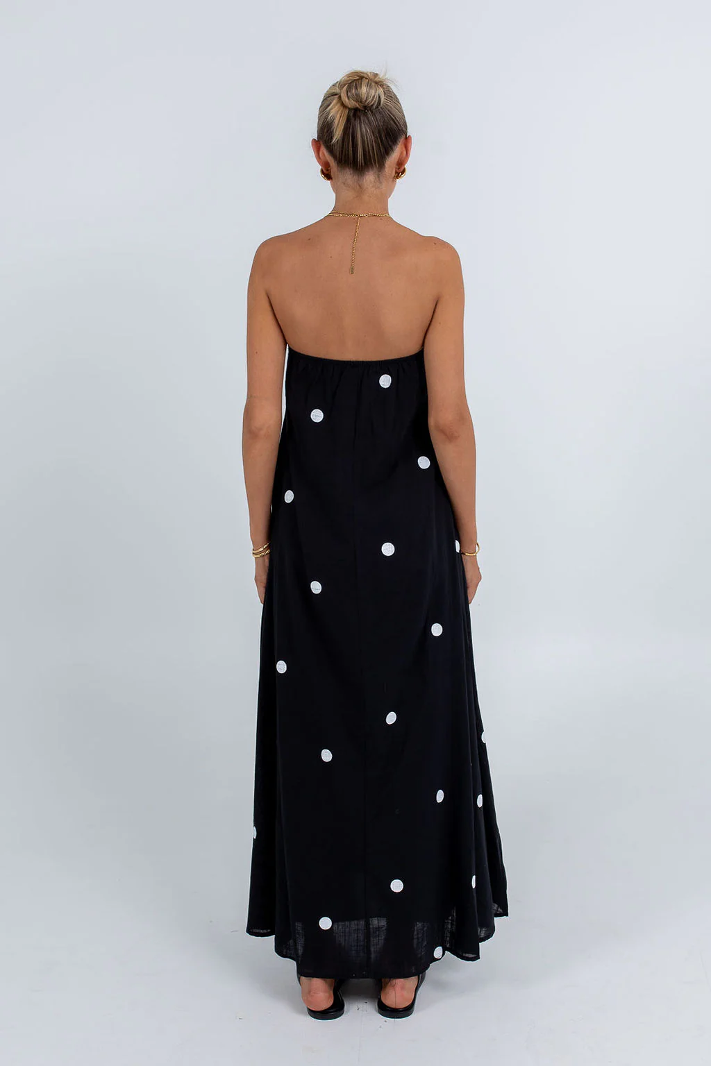 Quella Maxi Dress Black - Image 5