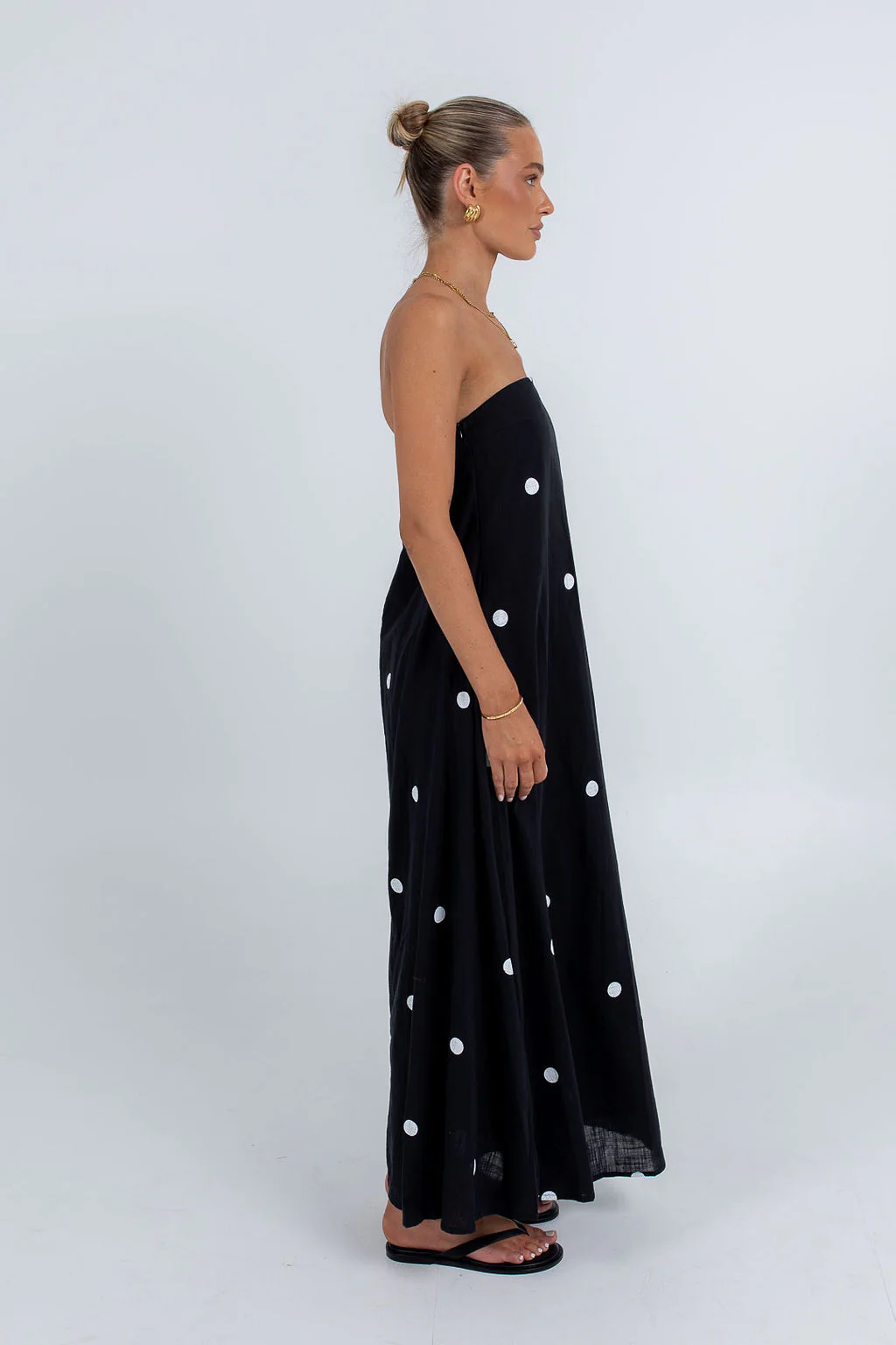 Quella Maxi Dress Black - Image 8