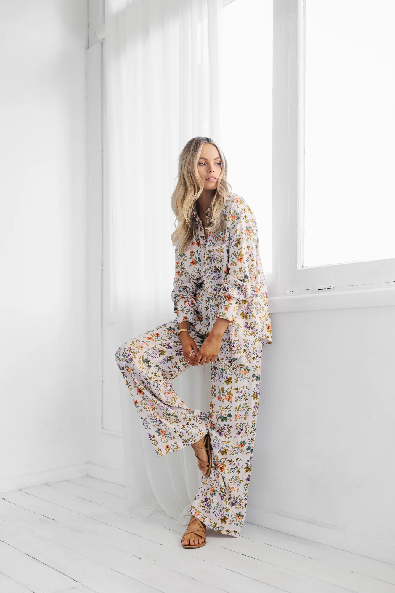 Rhea Shirt Floral Tile - Image 18