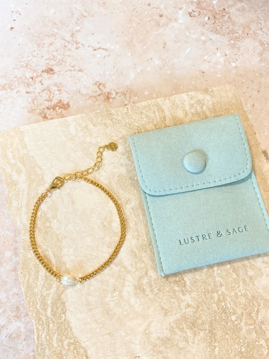Rhoda Pearl Bracelet - Gold - Image 4