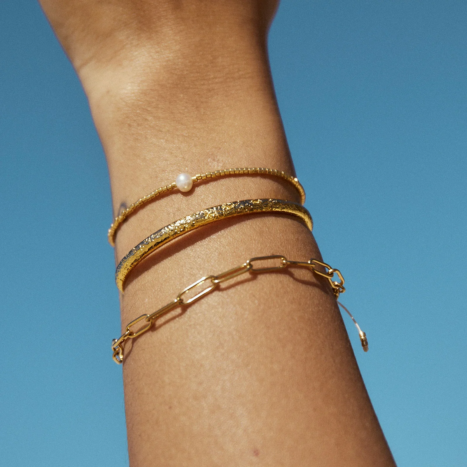 River Pearl Bracelet Gold - Image 4