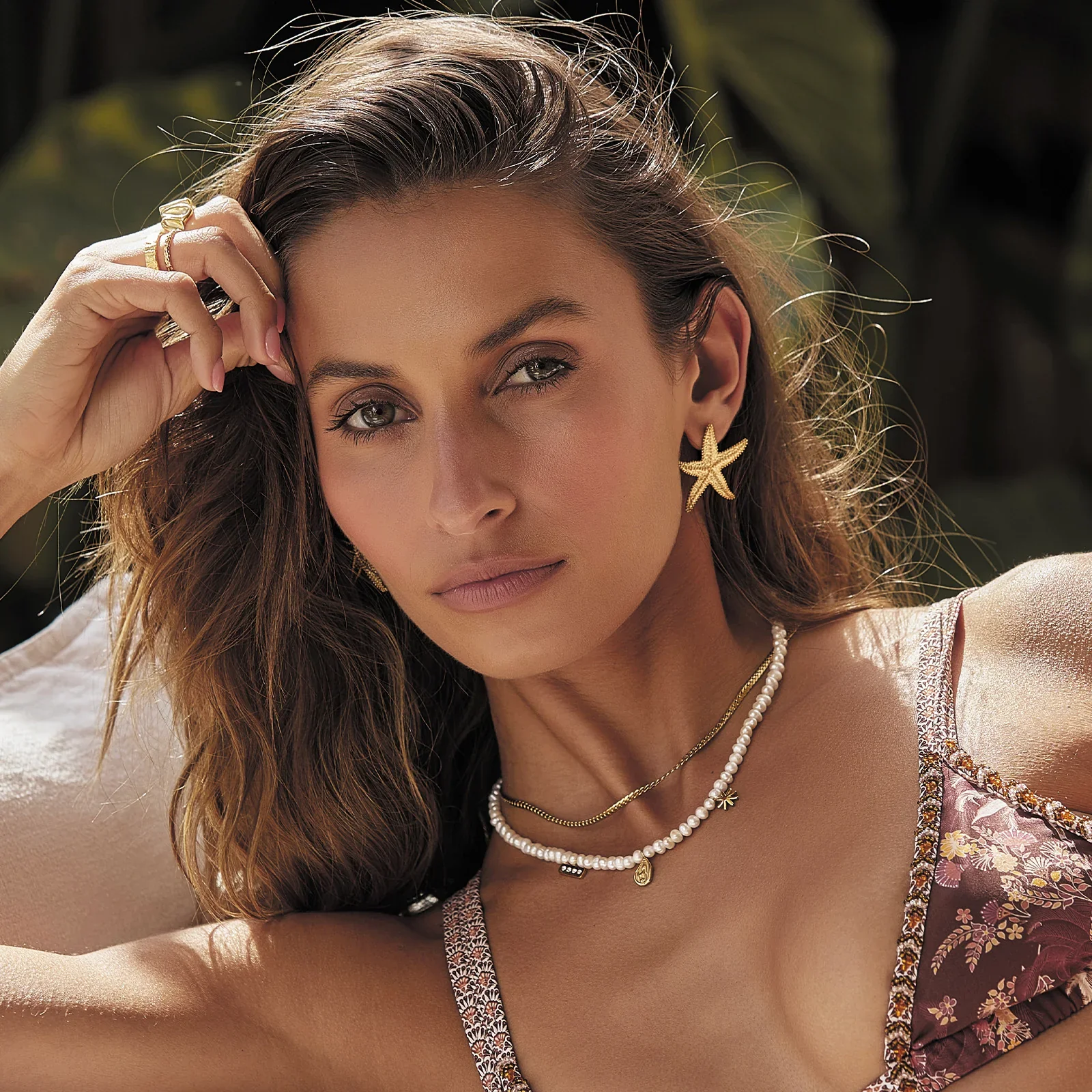 Siesta Earrings Gold - Image 8