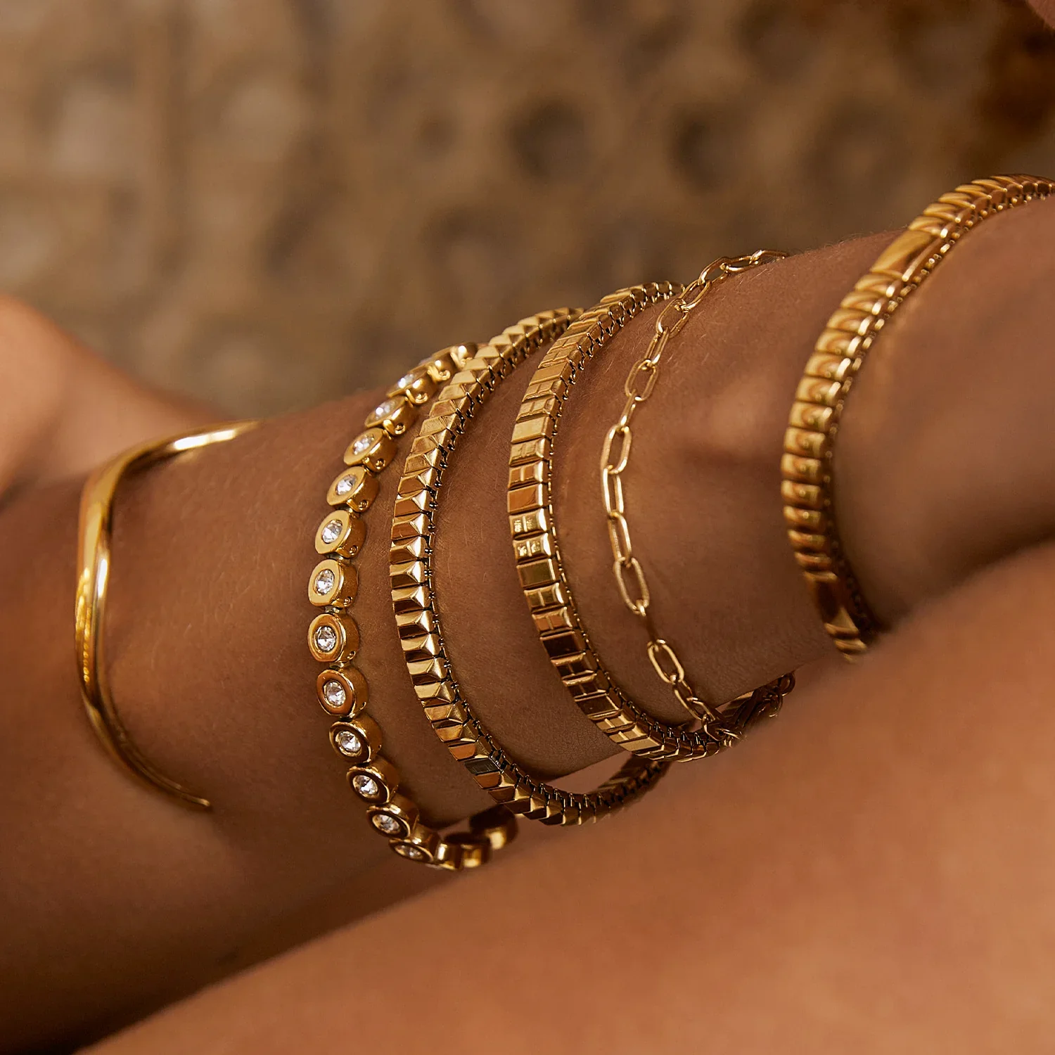 Silas Bracelet Gold - Image 6