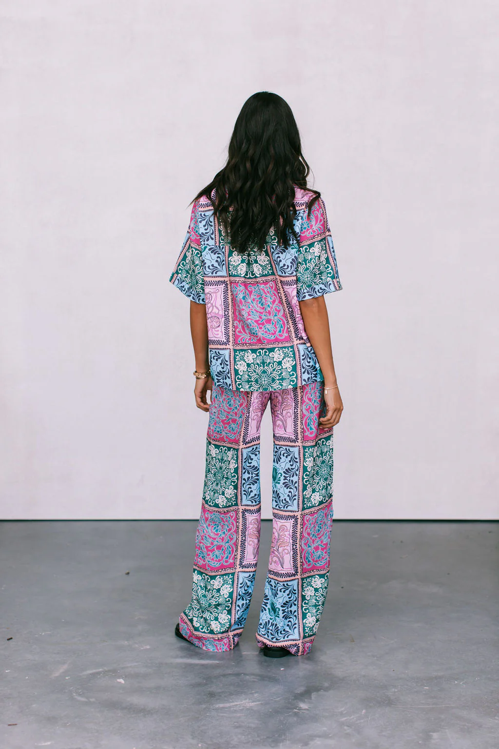 Loren Shirt Paisley Tile Print - Image 15
